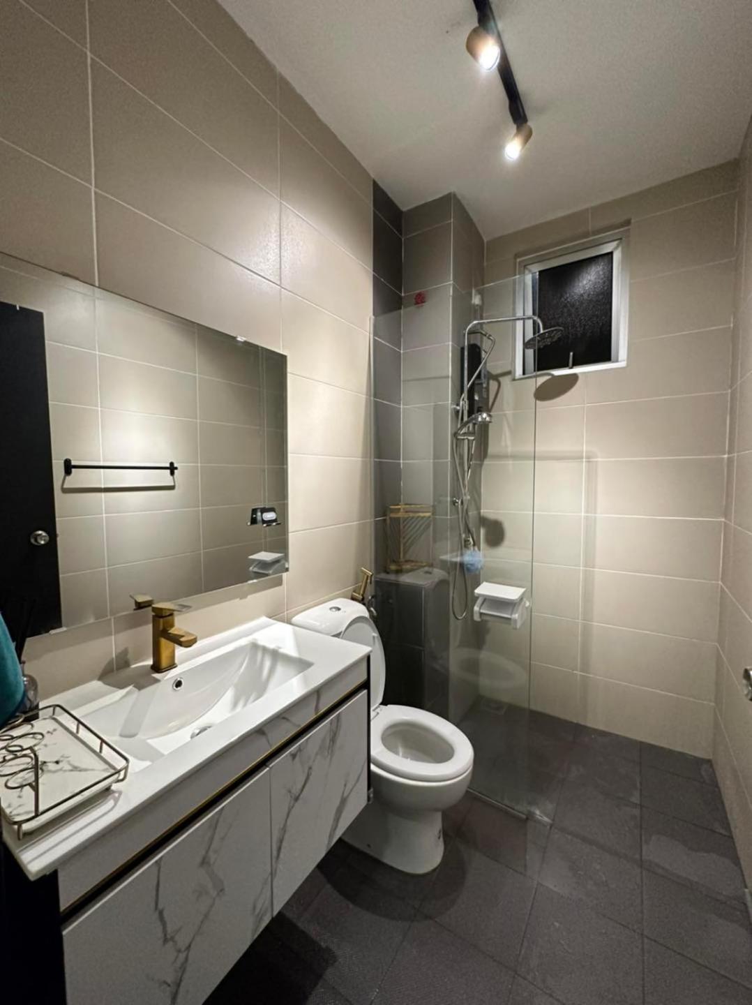 Centra Residence Holiday Family suites 8pax