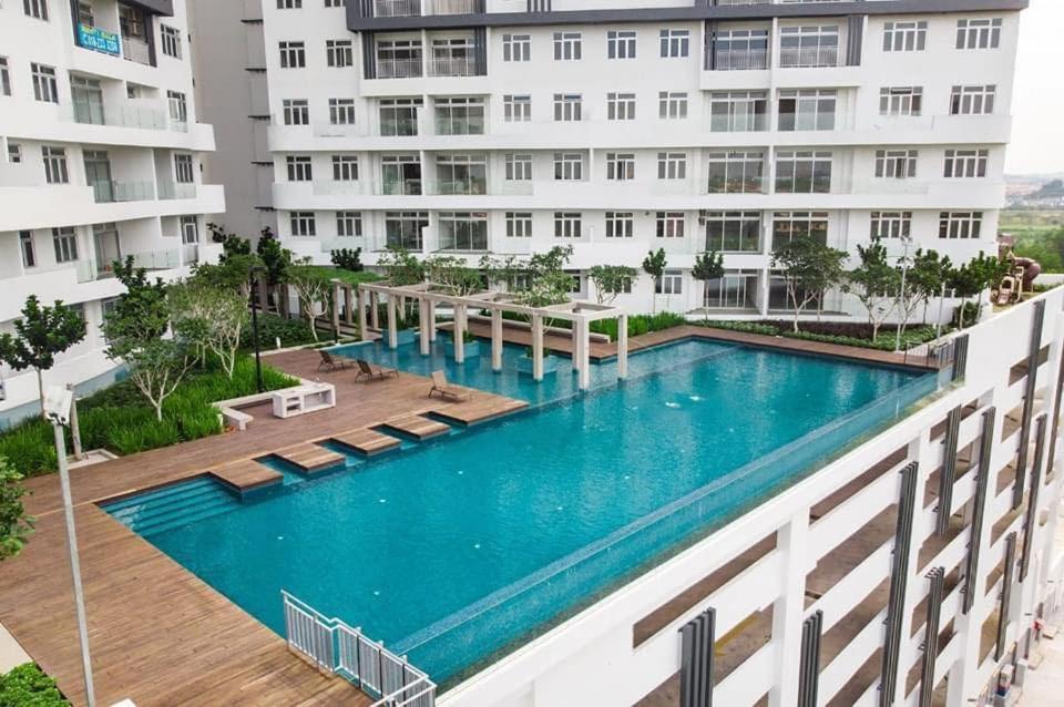 Centra Residence Holiday Family suites 8pax