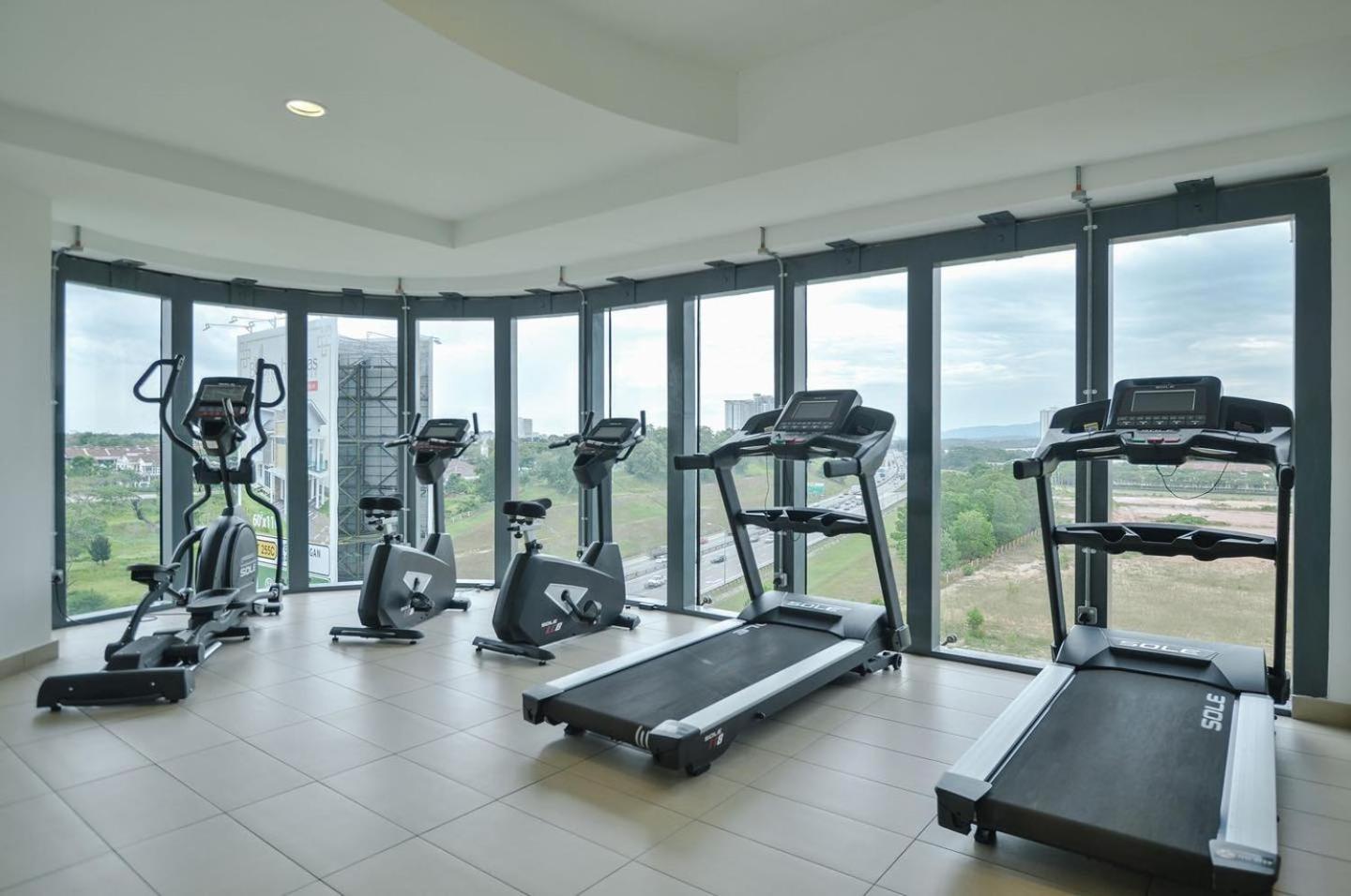 Centra Residence Holiday Family suites 8pax