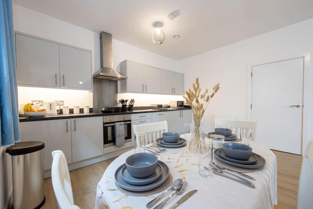 City Centre - Luxe 2Bed Palazzo view 5