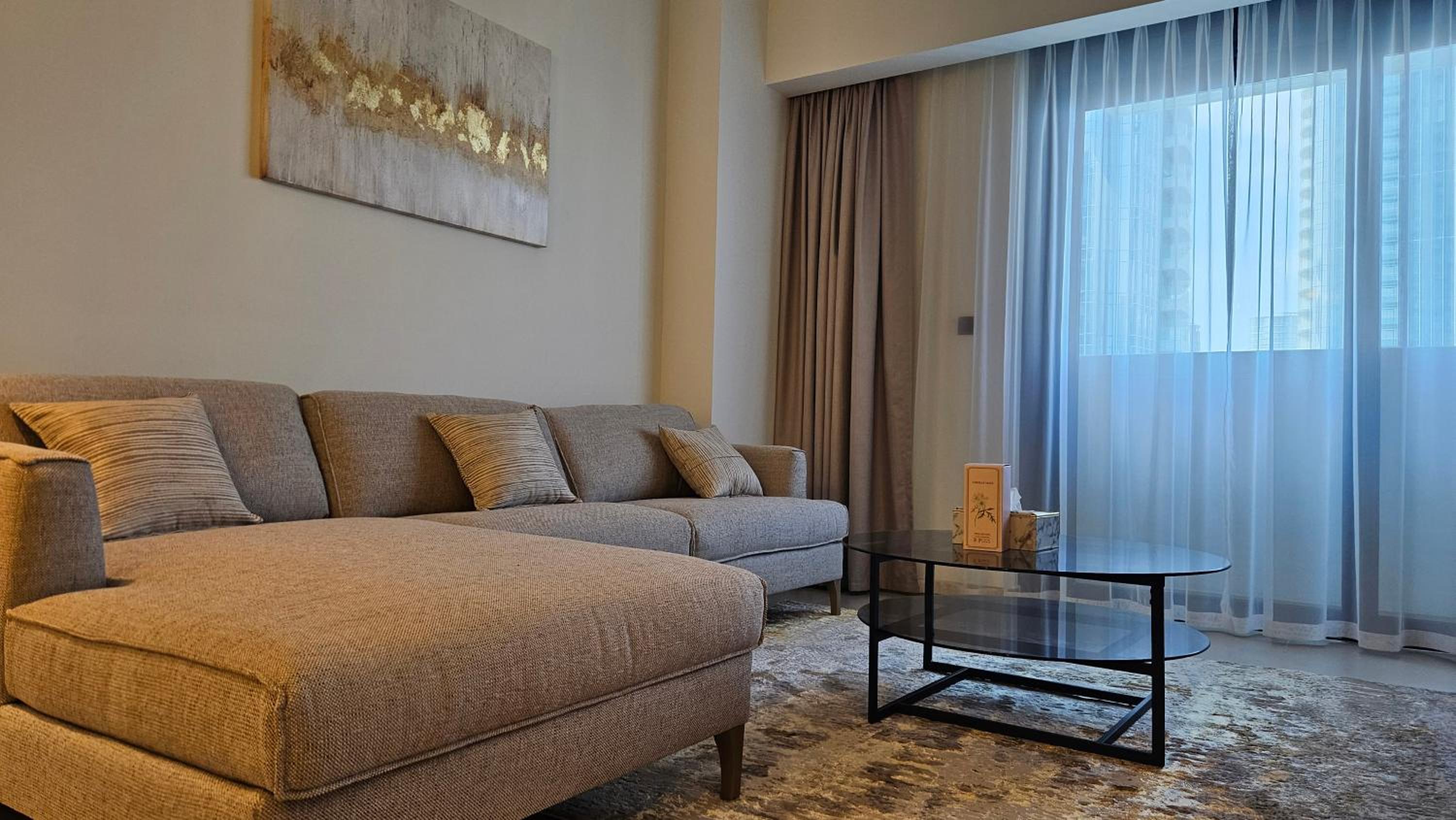 MH - Stunning 3BR Burj View - ACT TWO -REF4107