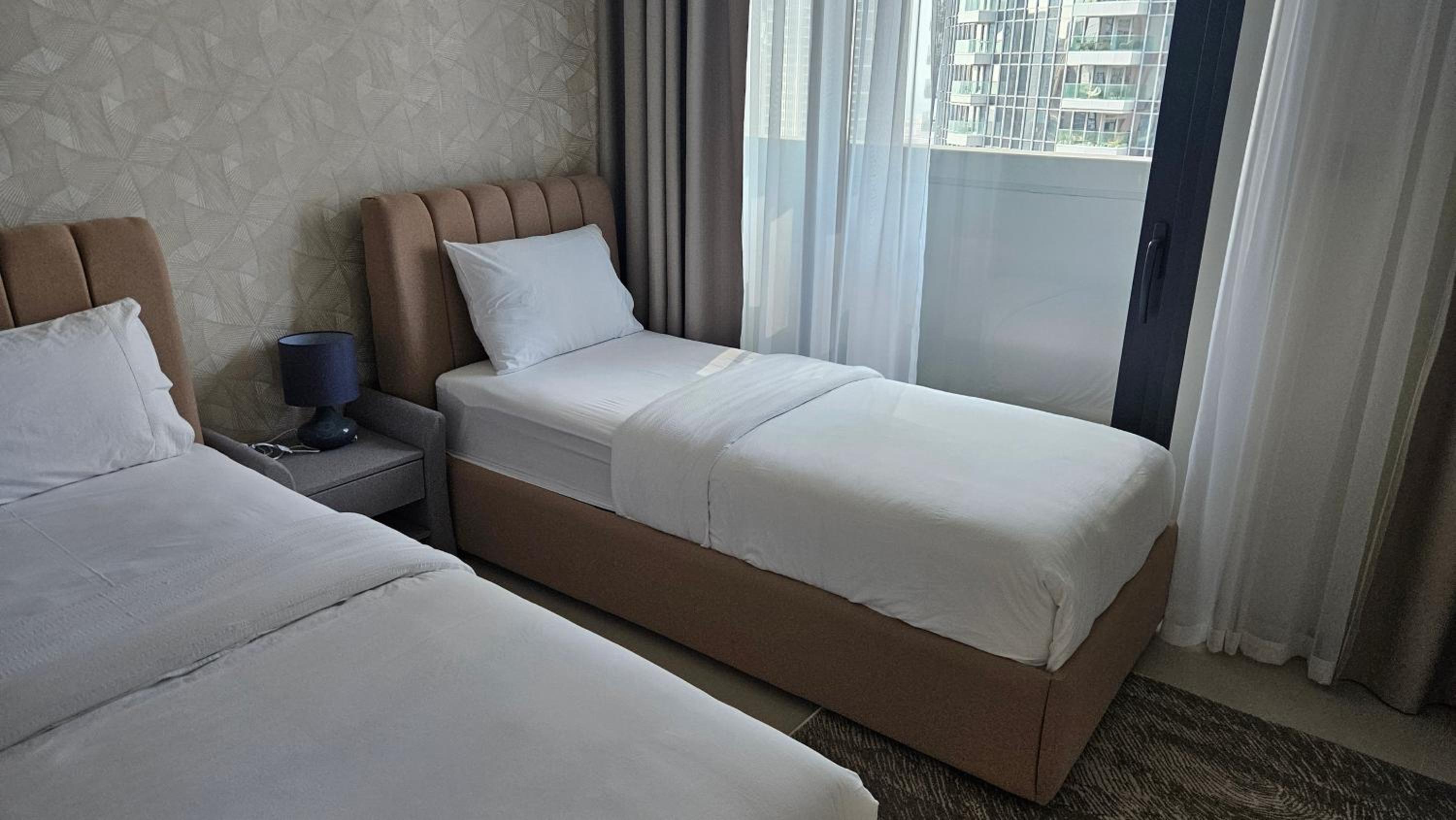 MH - Stunning 3BR Burj View - ACT TWO -REF4107