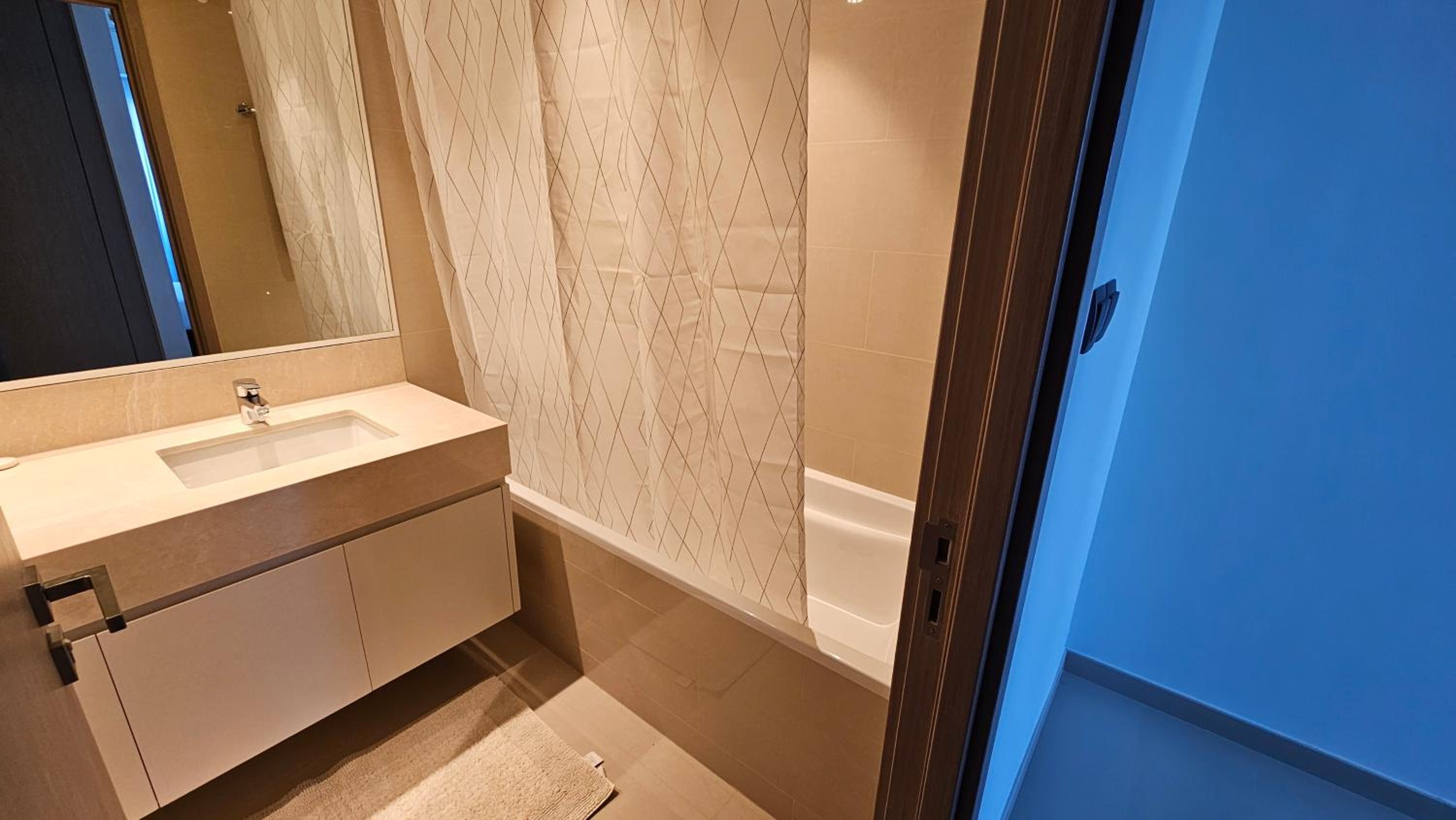 MH - Stunning 3BR Burj View - ACT TWO -REF4107