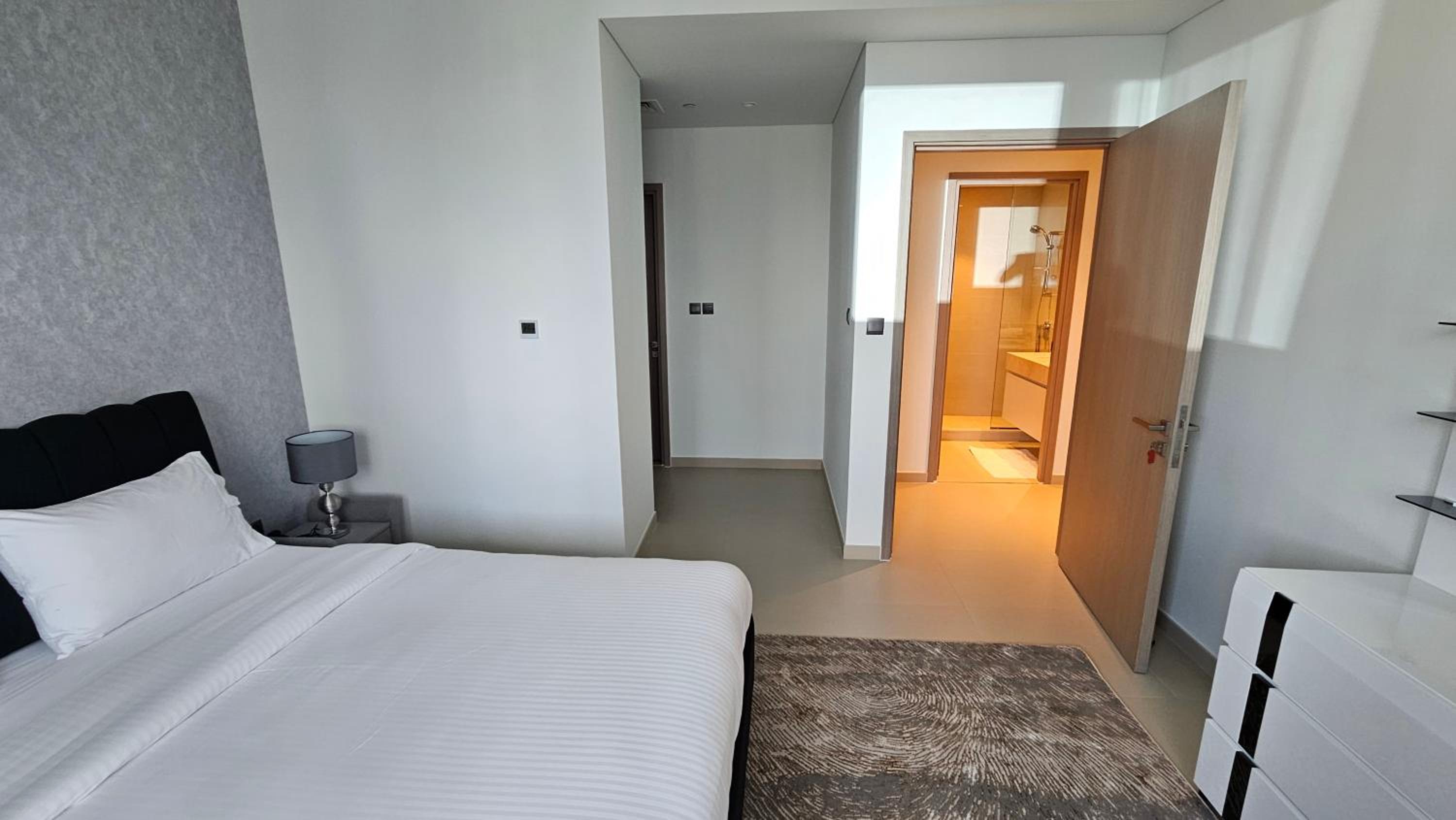 MH - Stunning 3BR Burj View - ACT TWO -REF4107