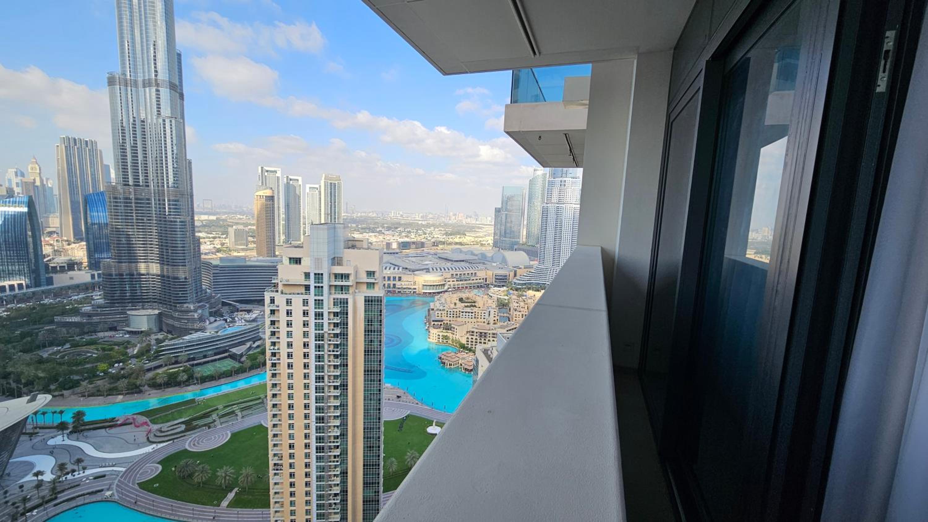 MH - Stunning 3BR Burj View - ACT TWO -REF4107