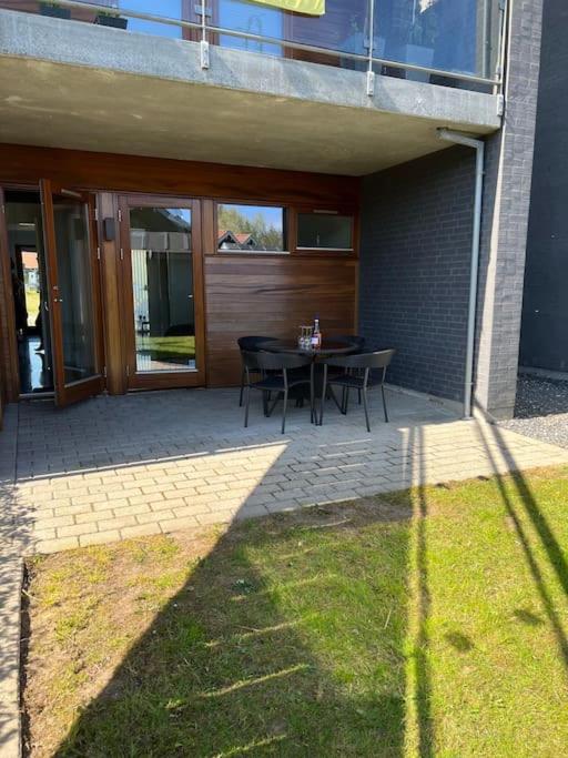 Fantastisk lejebolig med direkte udsigt til sø