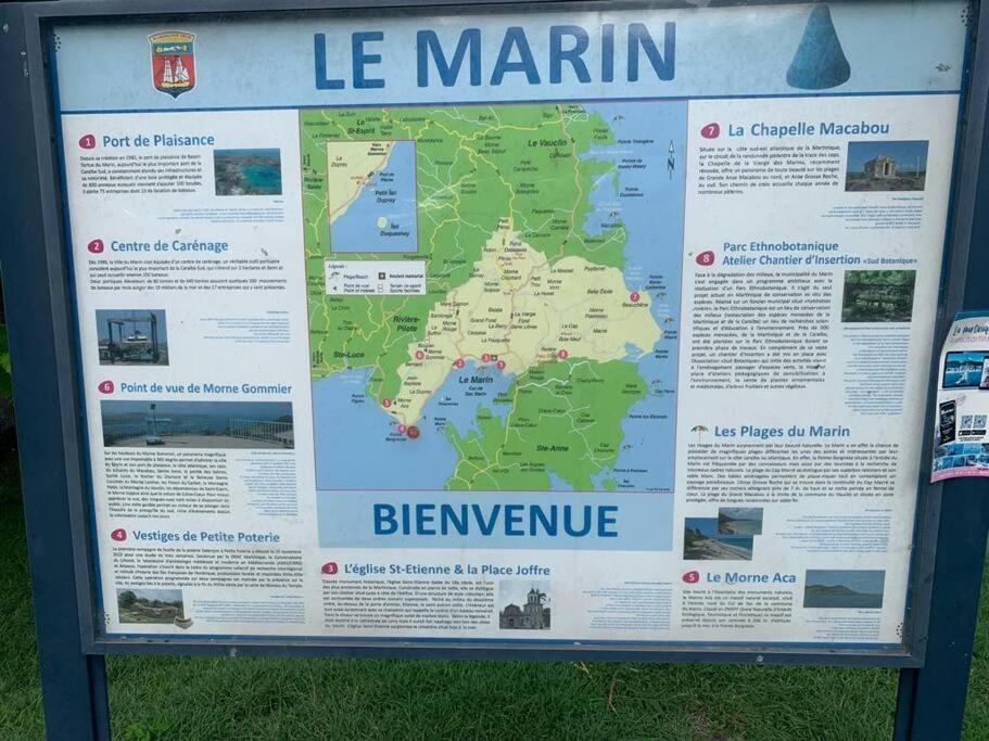 Studio TI PLEZI 26m a 2 pas Marina du Marin climatisé parking
