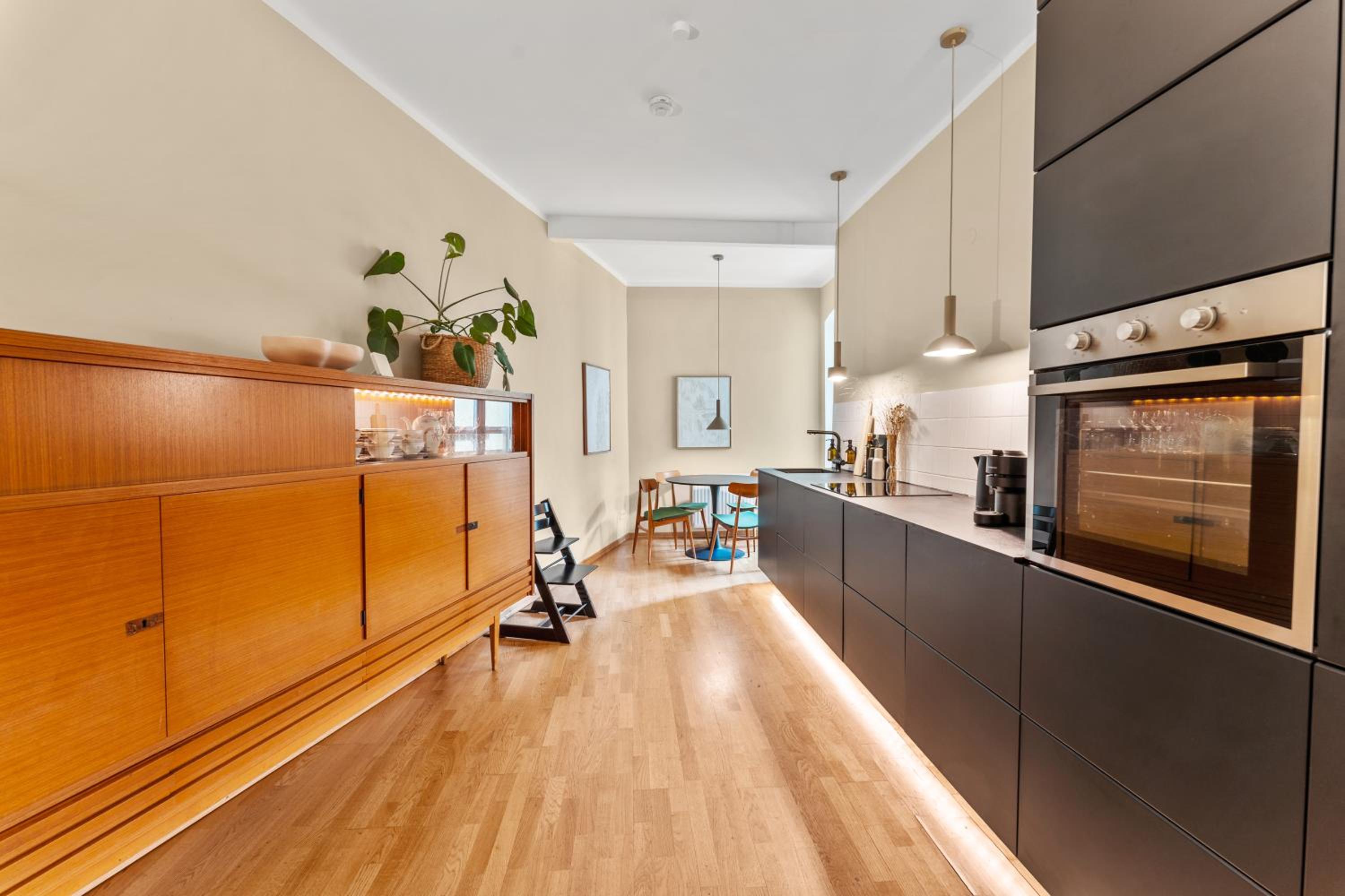 Stylish 120sqm Appartment in Berlin-Mitte