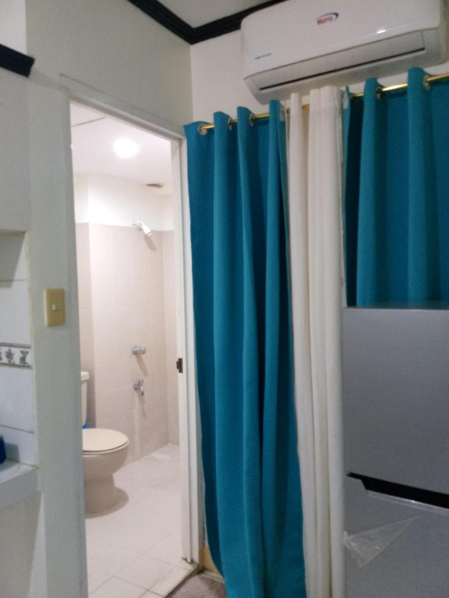 Budget 2 bedrooms near airport view 4