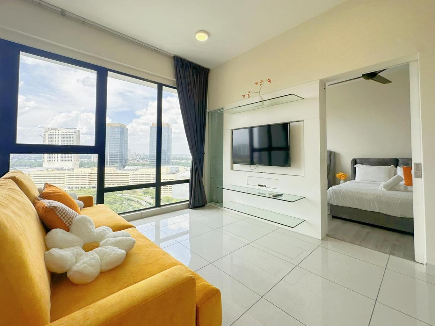 Mosaic Southkey Johor Bahru 5 min to Midvalley by JC Home