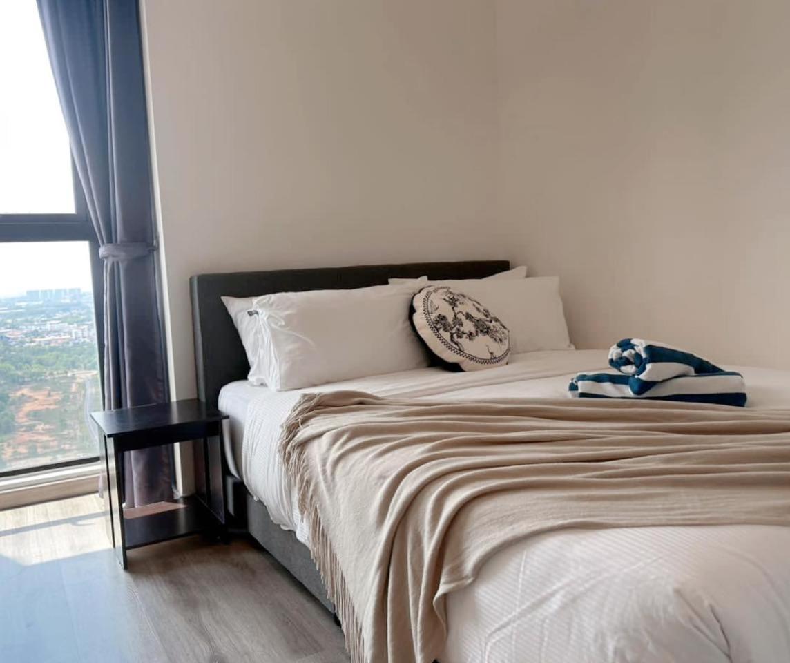Mosaic Southkey Johor Bahru 5 min to Midvalley by JC Home