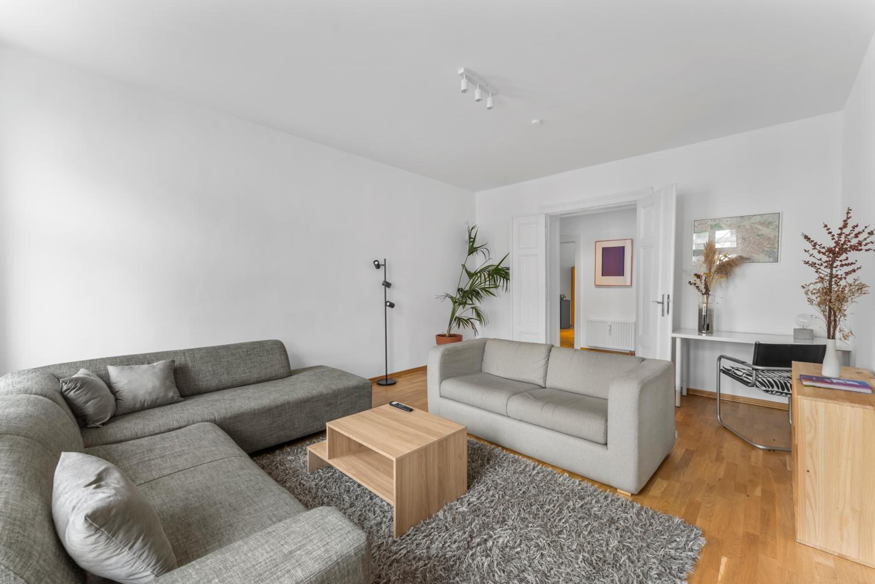 Stylish 120sqm Appartment in Berlin-Mitte