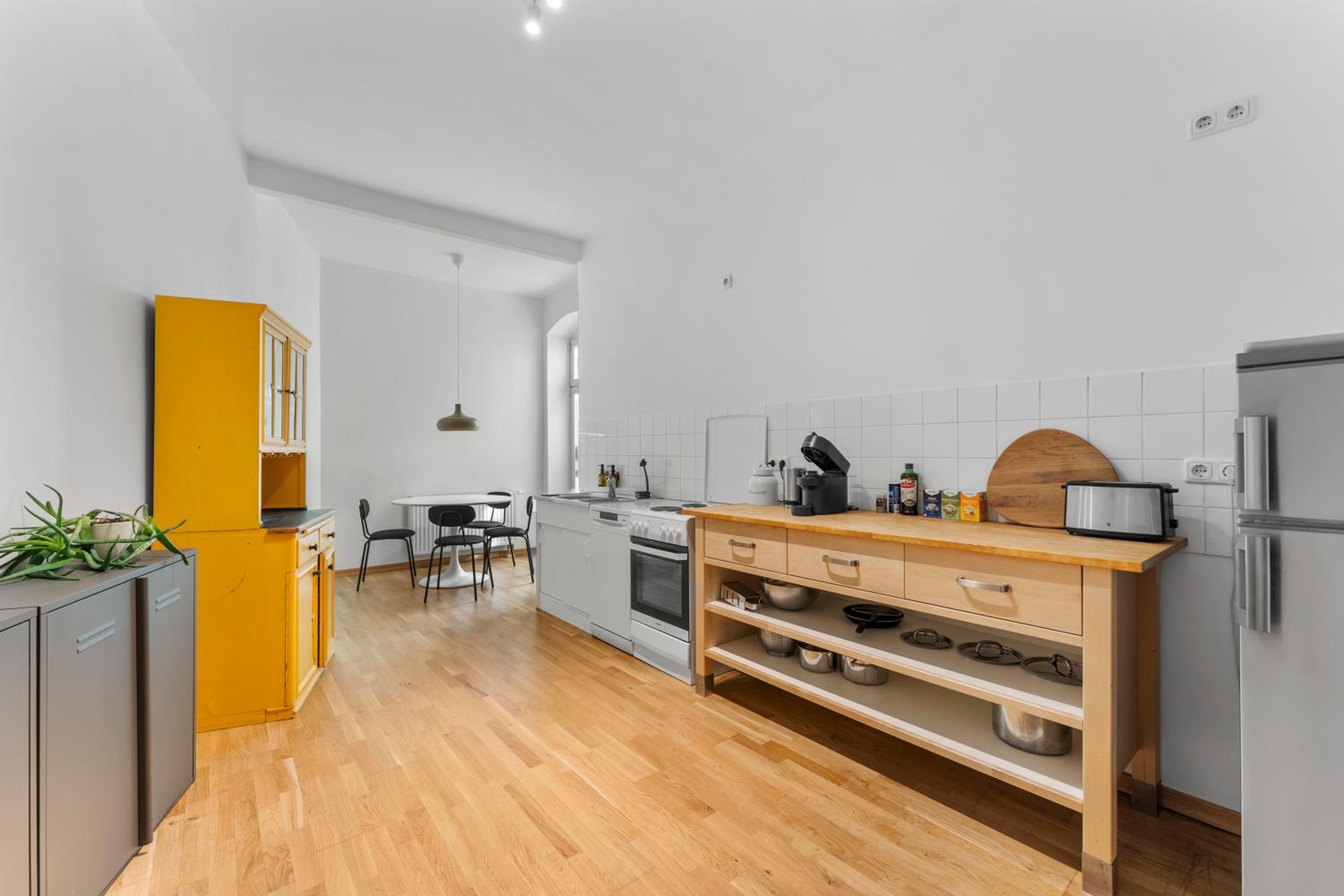 Stylish 120sqm Appartment in Berlin-Mitte