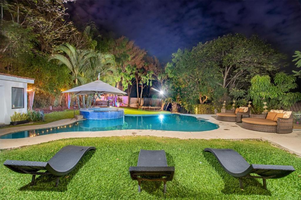 Casa vacacional alberca/jardín