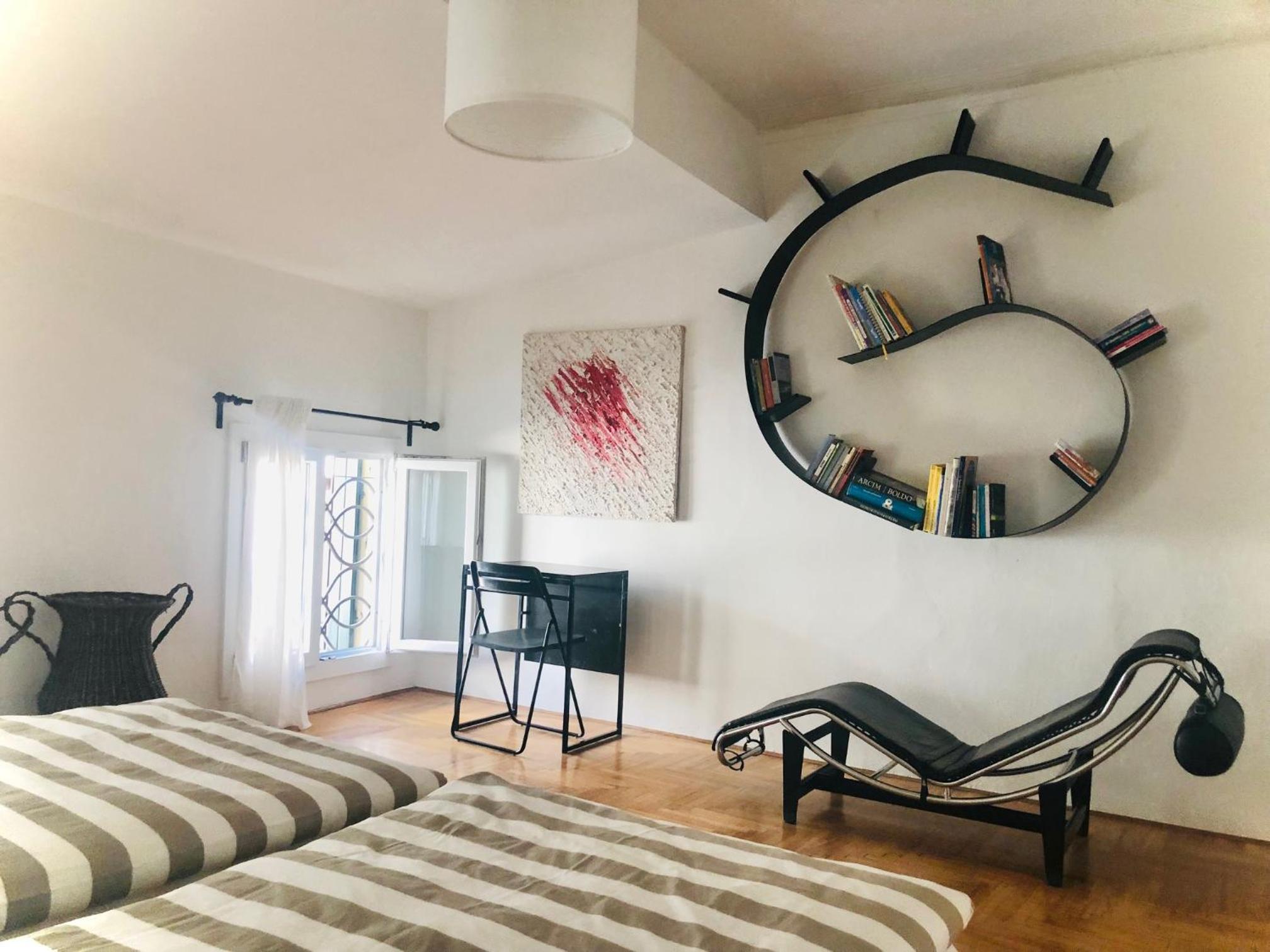hotel room