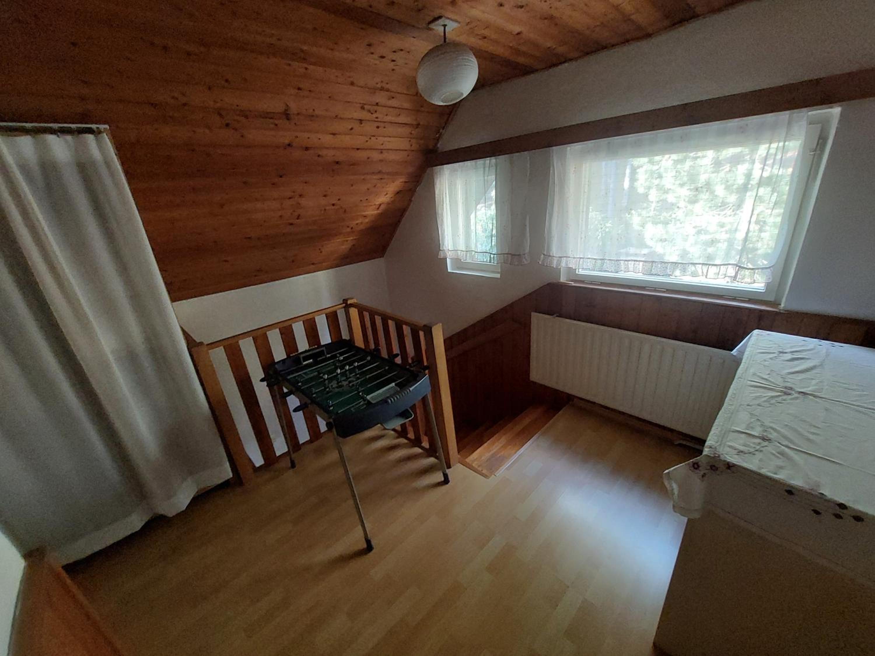 Chata na Poskle u lesa s výhledem