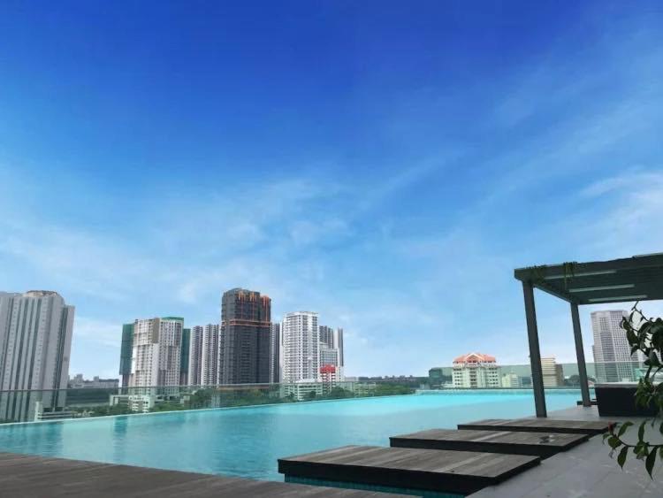 Paragon Suites Jacuzzi Suites by MWM