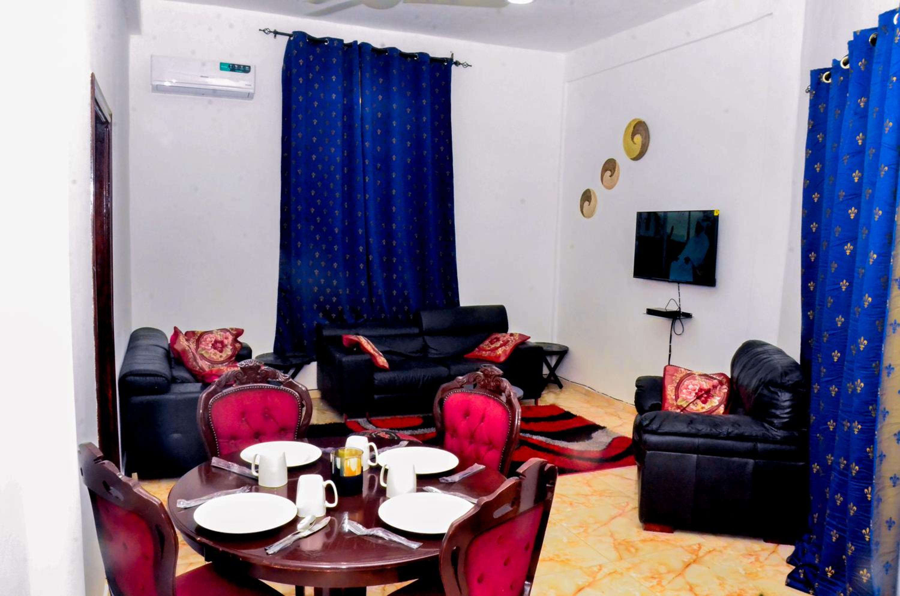 Sunu Sal Apartment view 3