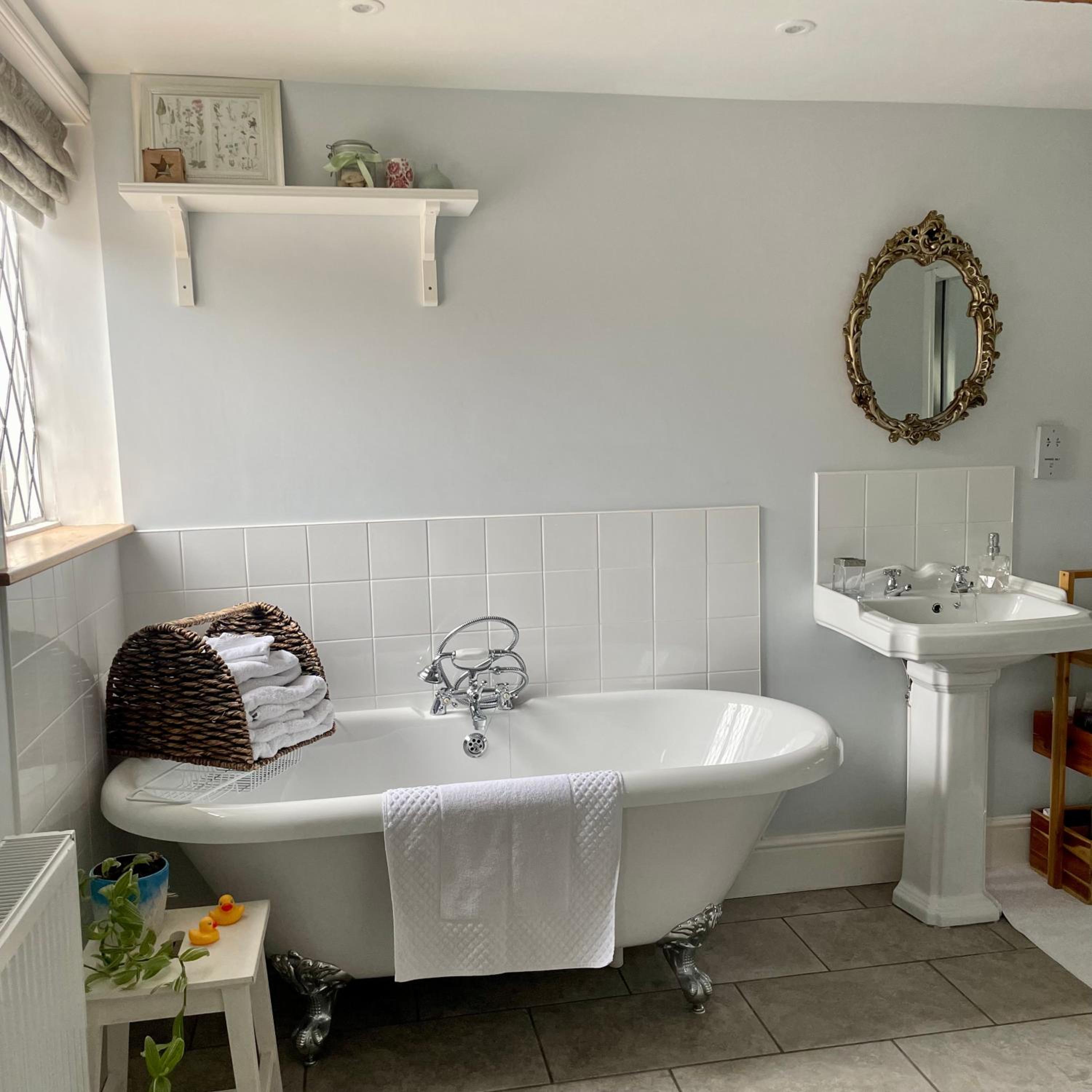 Eagle House - Award Winning B&B and Apartment