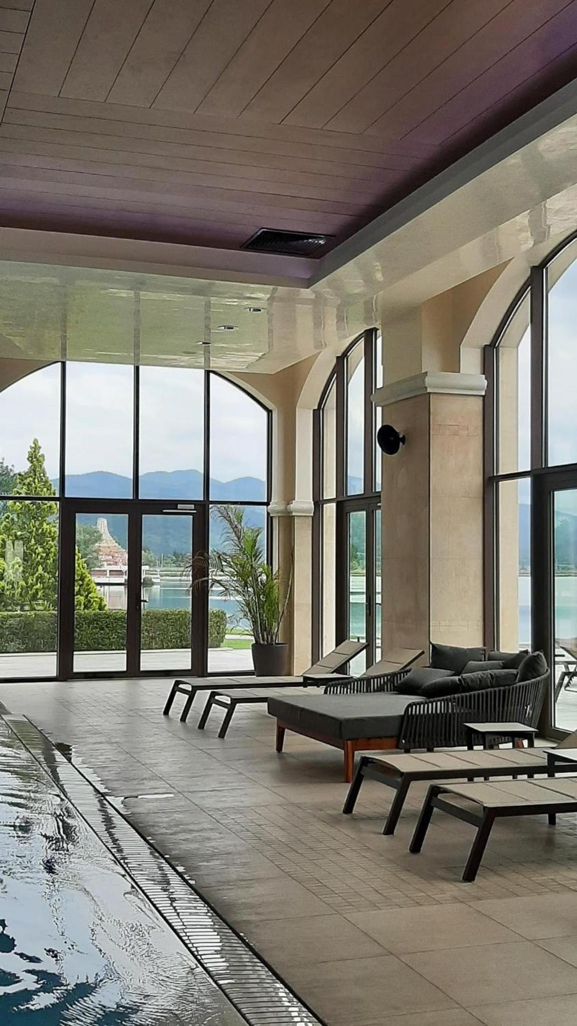 Vacation house in Pravets golf resort At Pravets Lake