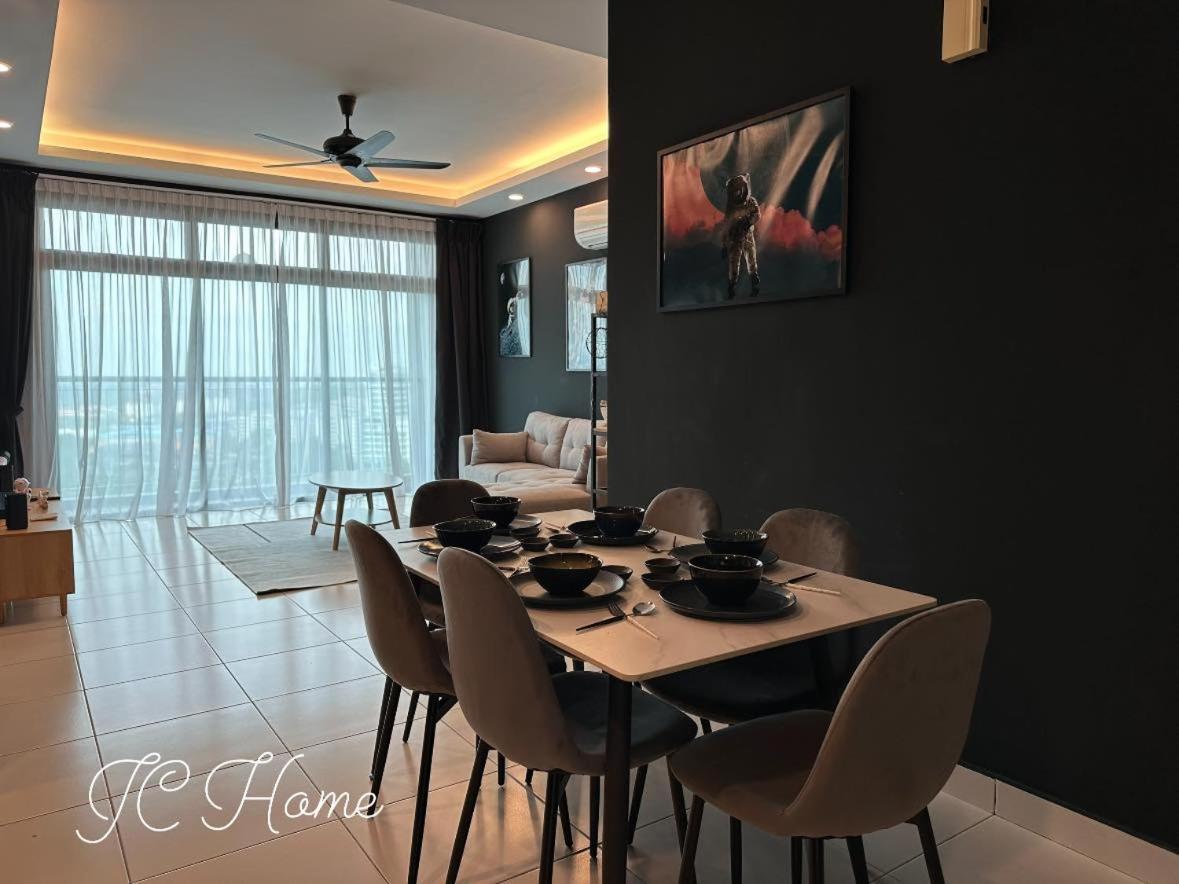 Sky Peak Residences 10pax Theme Family Suites Beautiful View