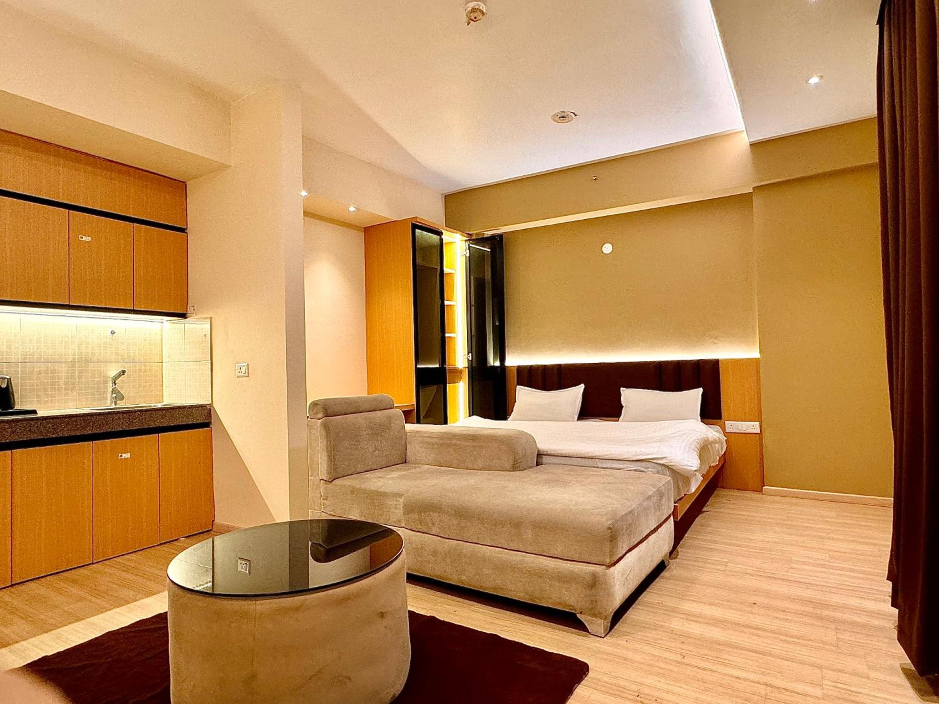 ARMERIA STAY DLF MYPAD-808 view 5