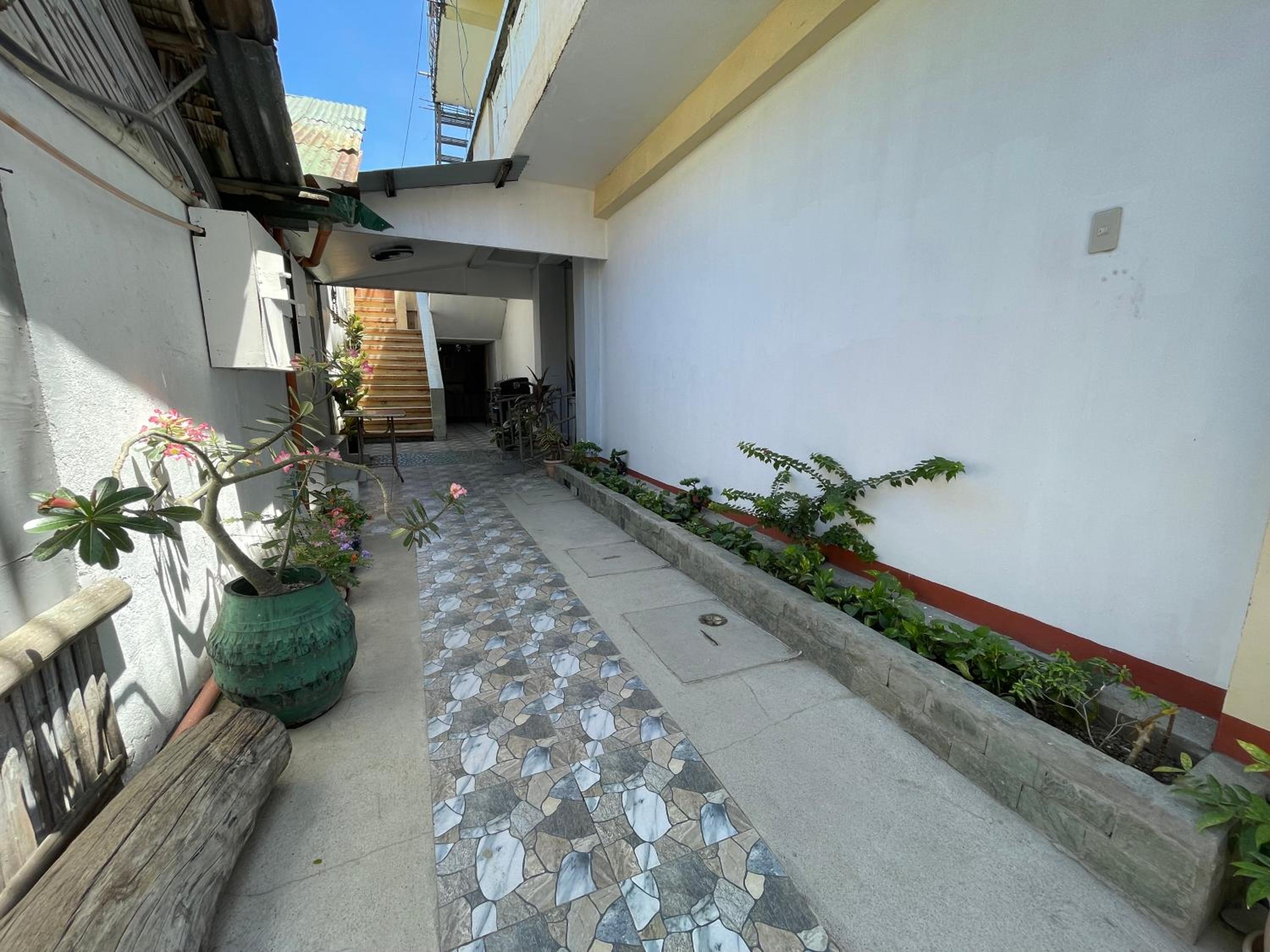 Peters Inn Puerto Galera powered by Cocotel view 5