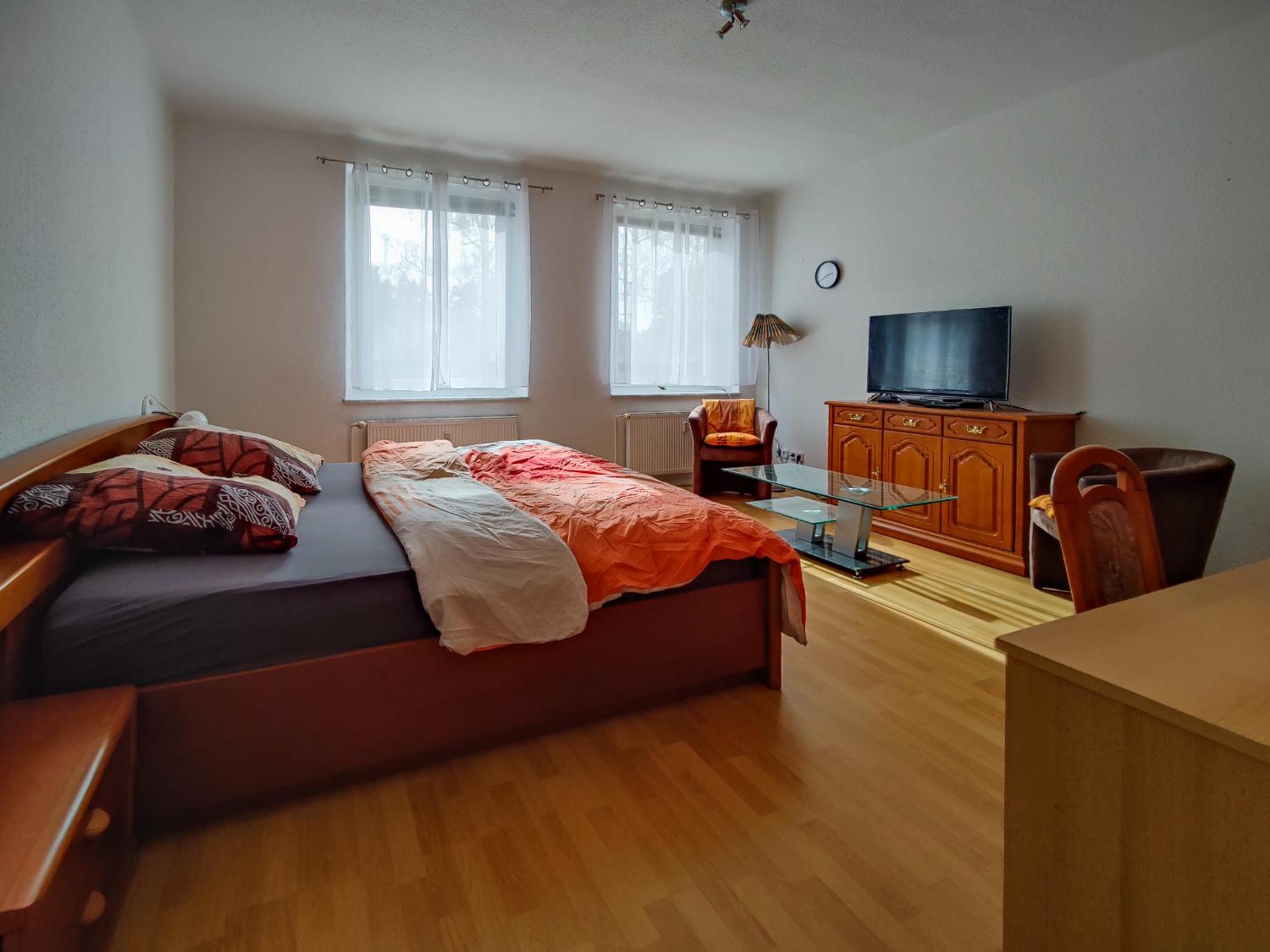 Photo 43