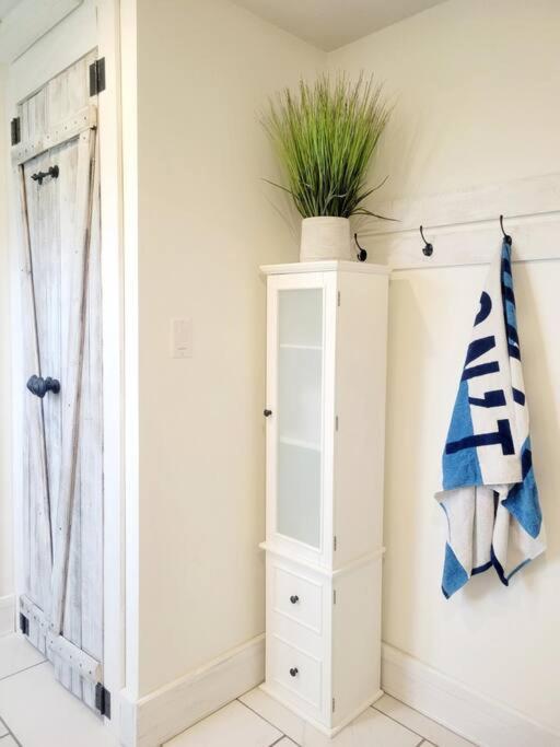 Lazy Daisy - Perfect cottage for a Lake Erie getaway!