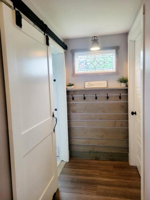 Lazy Daisy - Perfect cottage for a Lake Erie getaway!