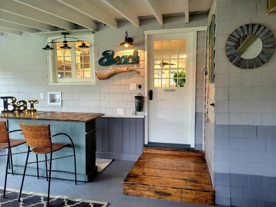 Lazy Daisy - Perfect cottage for a Lake Erie getaway!