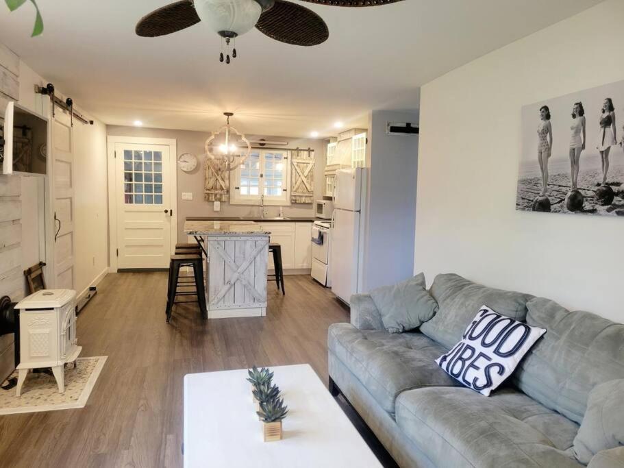 Lazy Daisy - Perfect cottage for a Lake Erie getaway!
