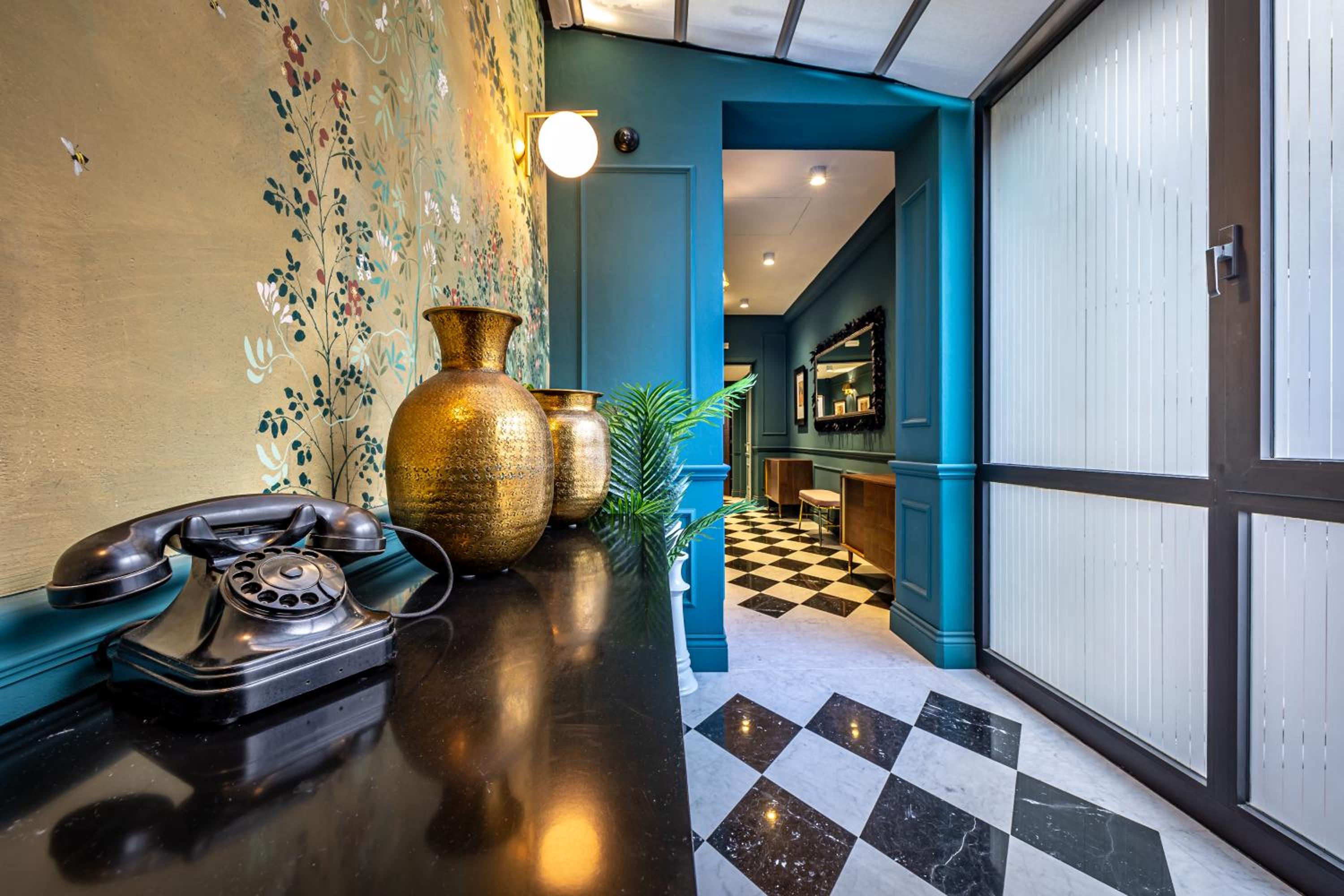 Hs4U Ricasoli Luxury apartment near Duomo N.1