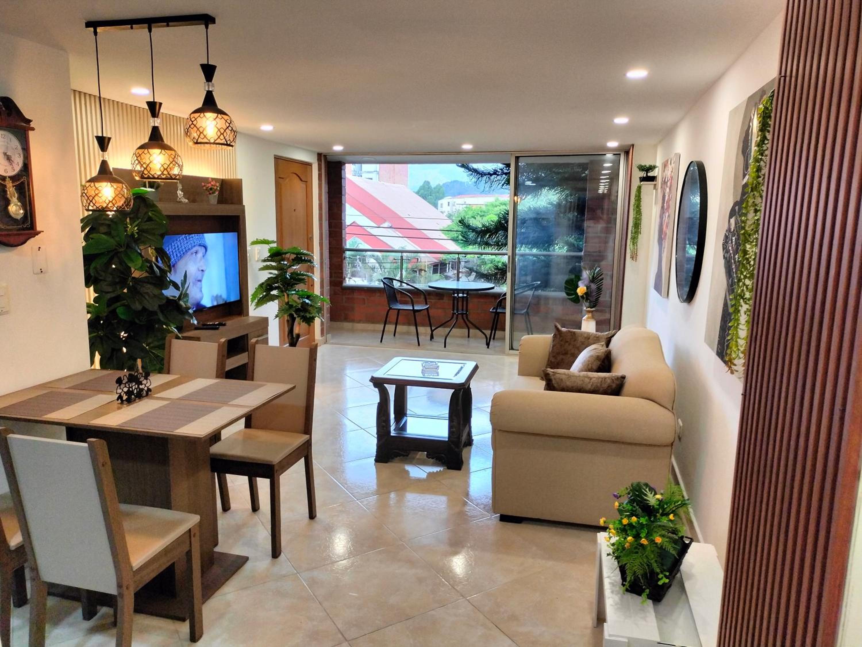 Exclusivo Apto lujoso central, sereno y cómodo 302