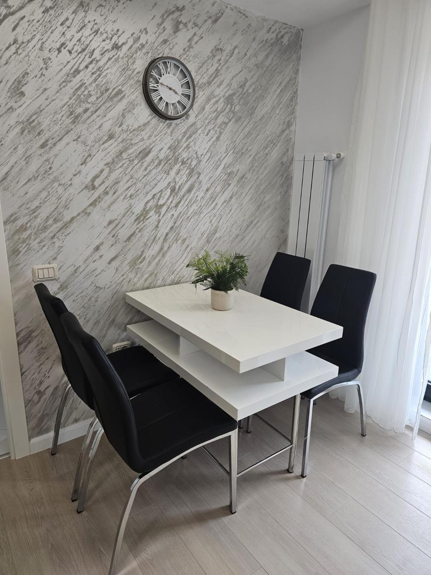 Apartamentul cu amintiri view 4