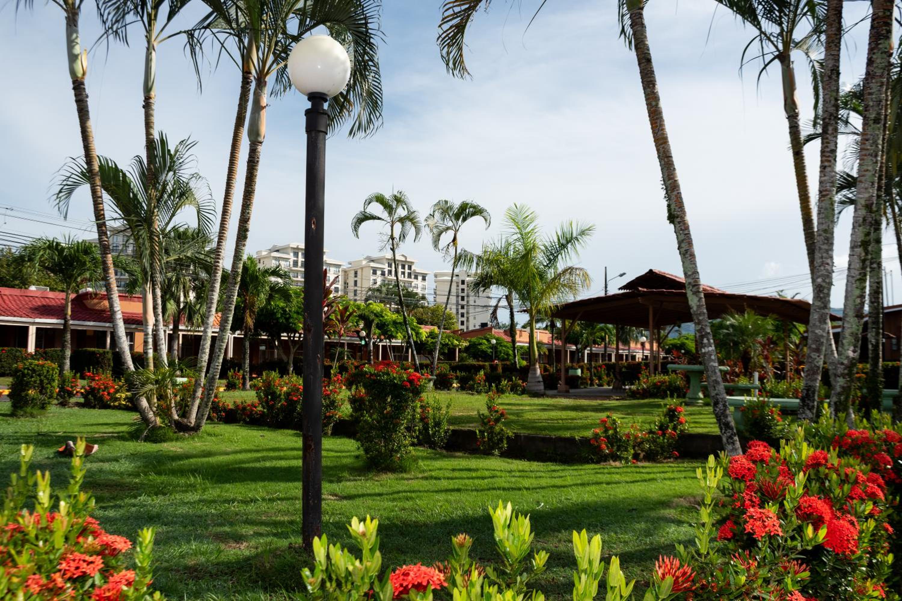 Family Beach Villas Paradise B11 2BD