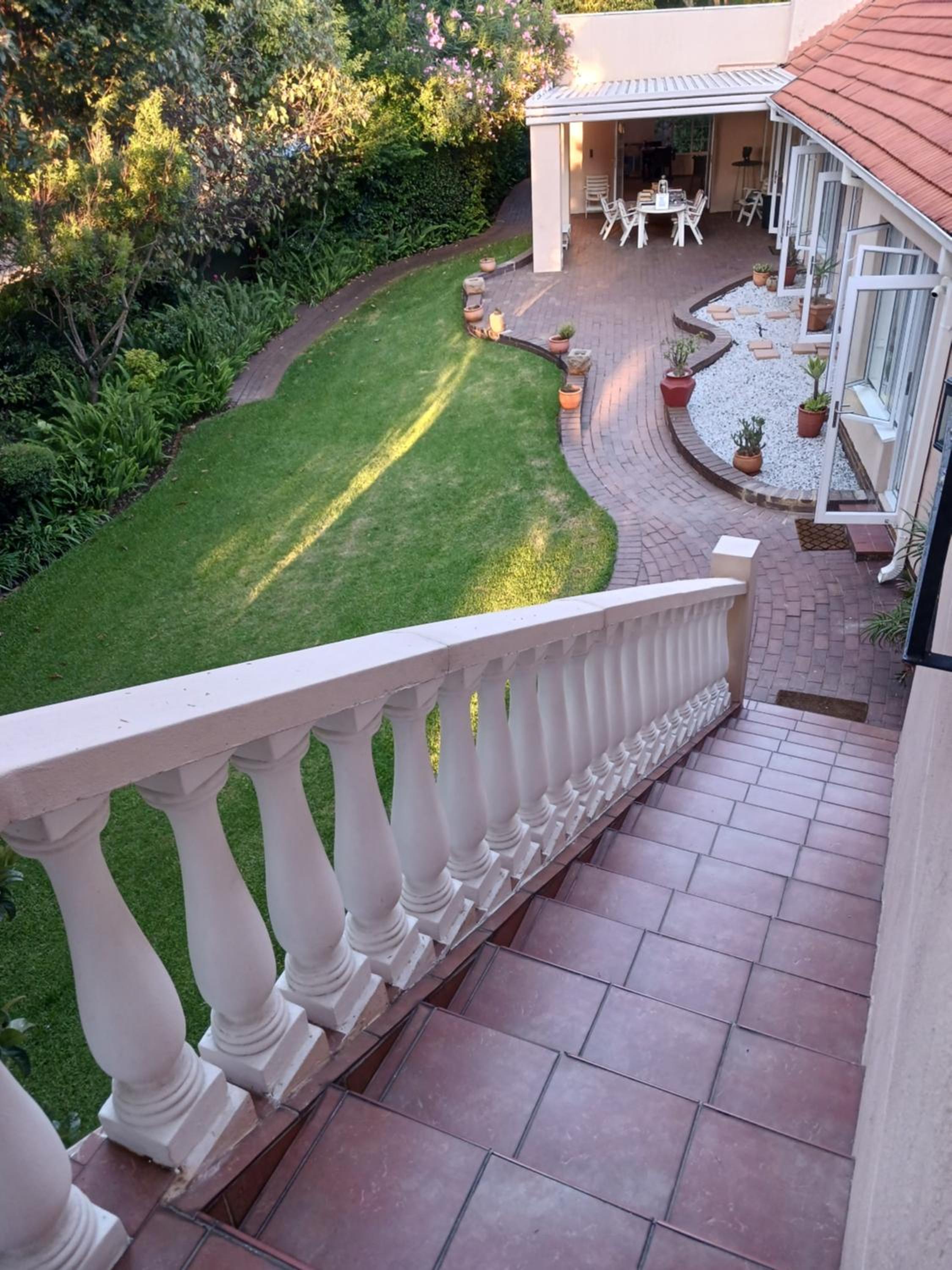 Villa54, Sandton