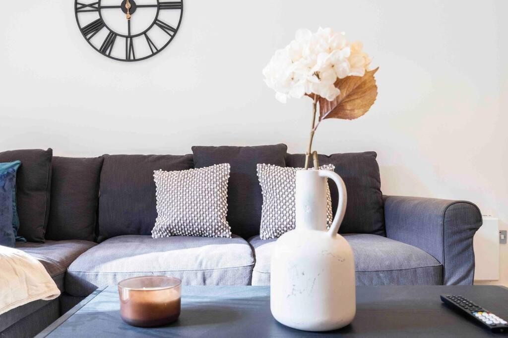 Stylish 1 BR Apartment Near Shoreditch - 10 Min Walk