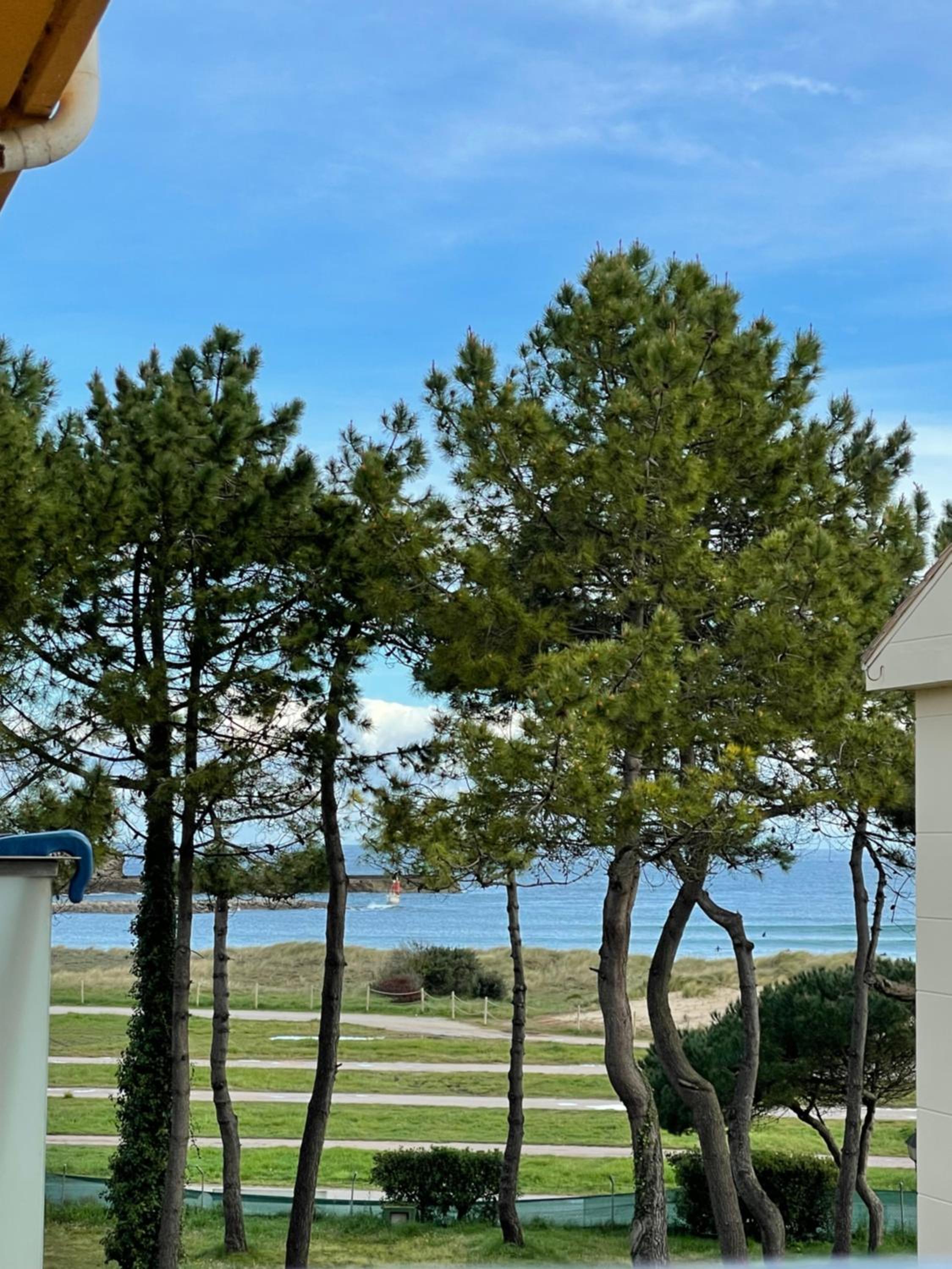Duplex 1aLinea PLAYA Incluye PARKING PRIVADO y TRASTERO Wifi FIBRA alta velocidad