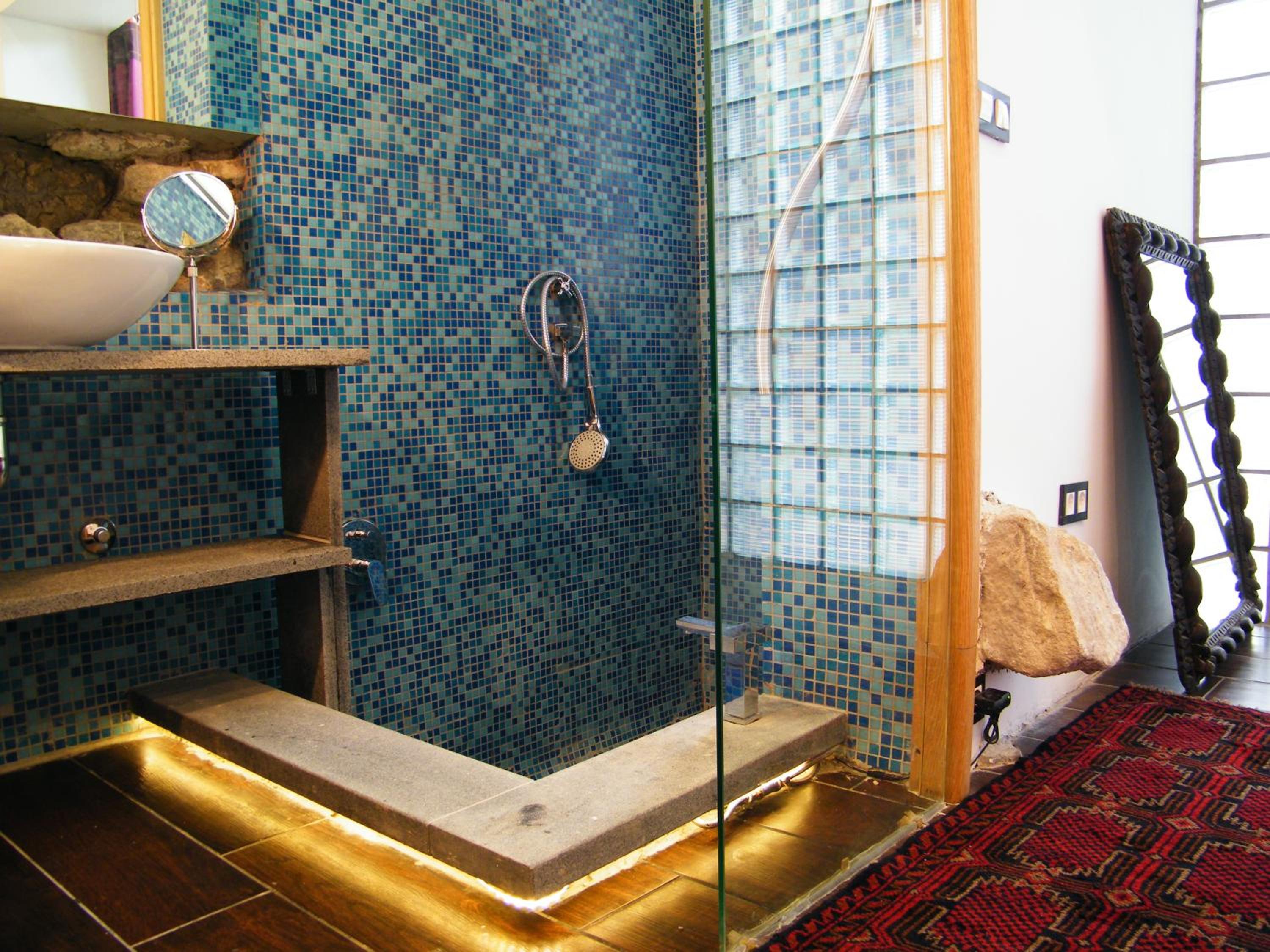 President Suites en Split — bathroom