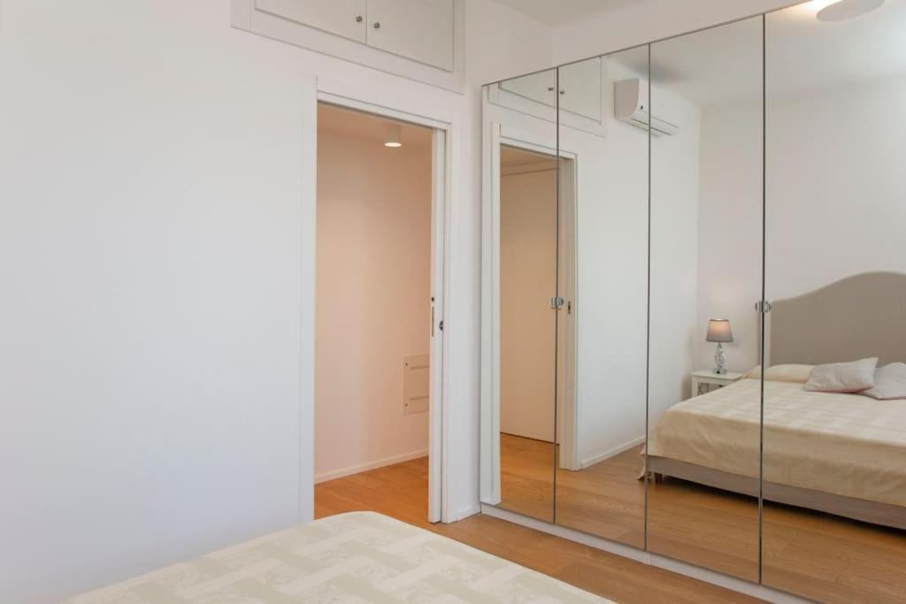 Exclusive location, cozy and modern apartment
