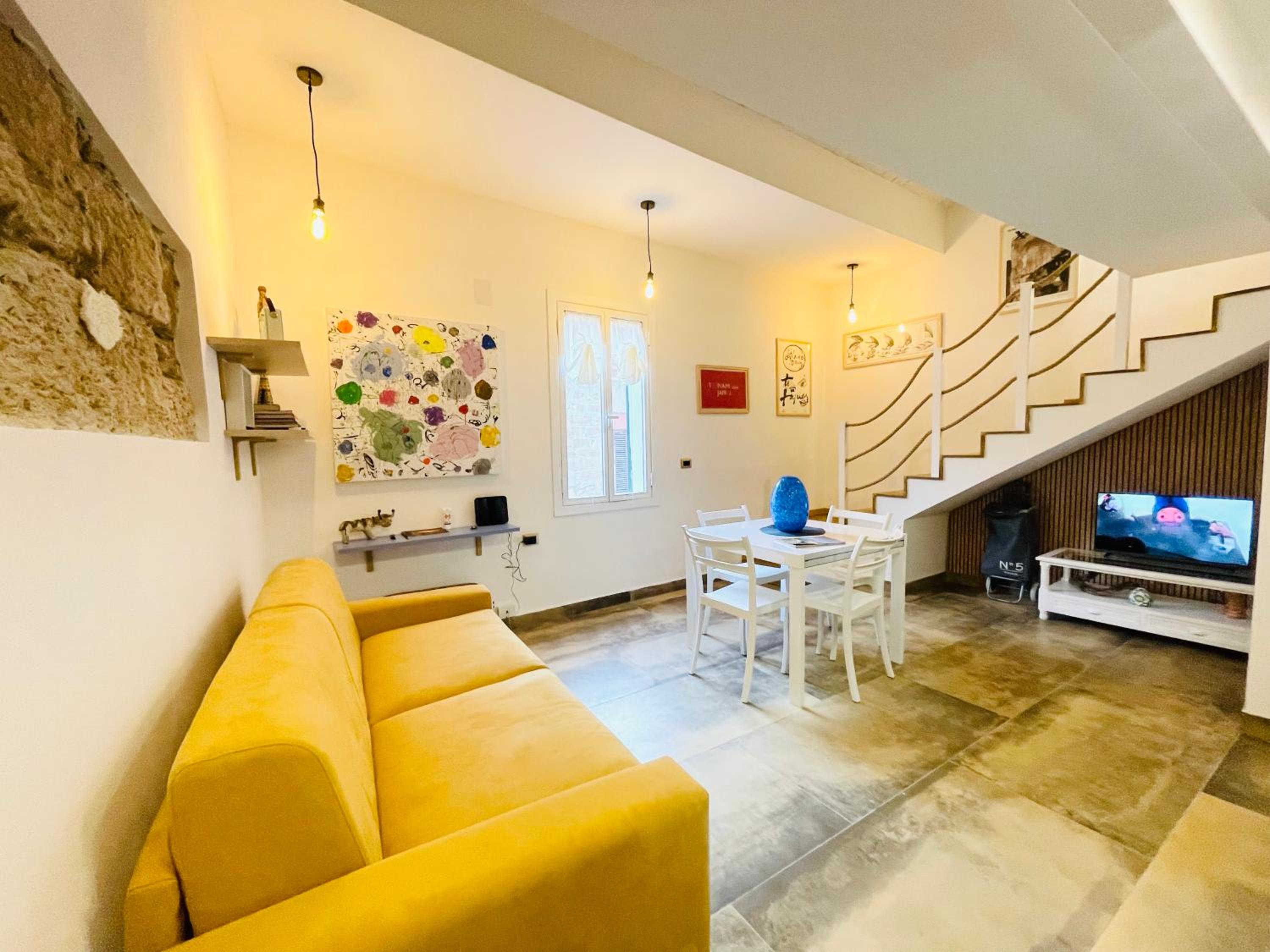 Dalì Art Room Studio Apartment