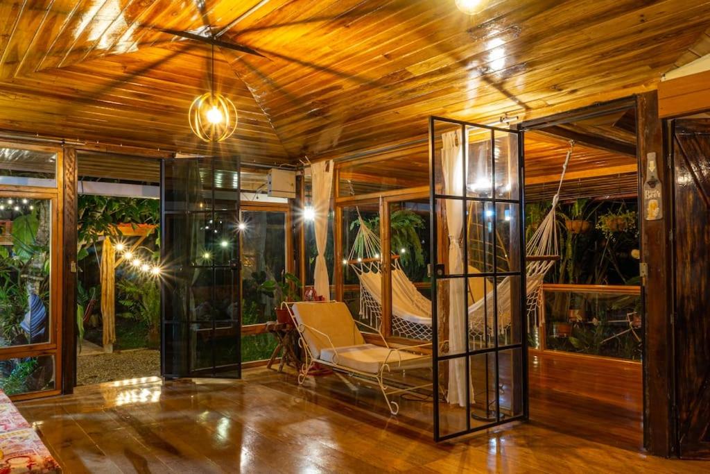 Chalet Santacruz, Casa entera en la naturaleza