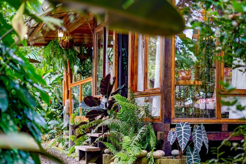 Chalet Santacruz, Casa entera en la naturaleza