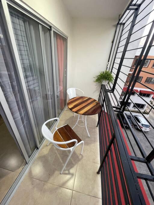 Apartamento con terraza & BBQ view 3