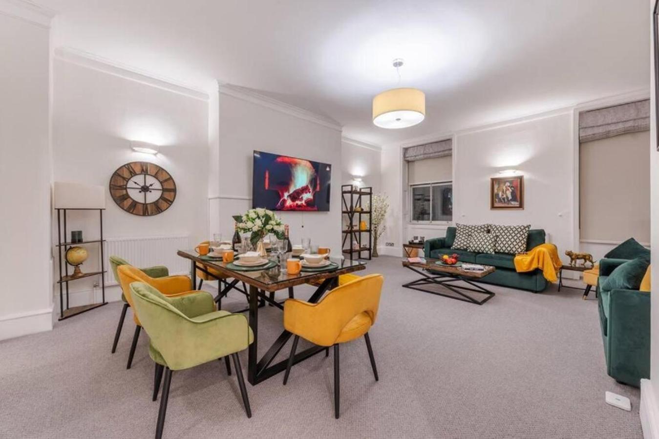 Harley Street Spectacular Suites with High Ceilings, High Luxury