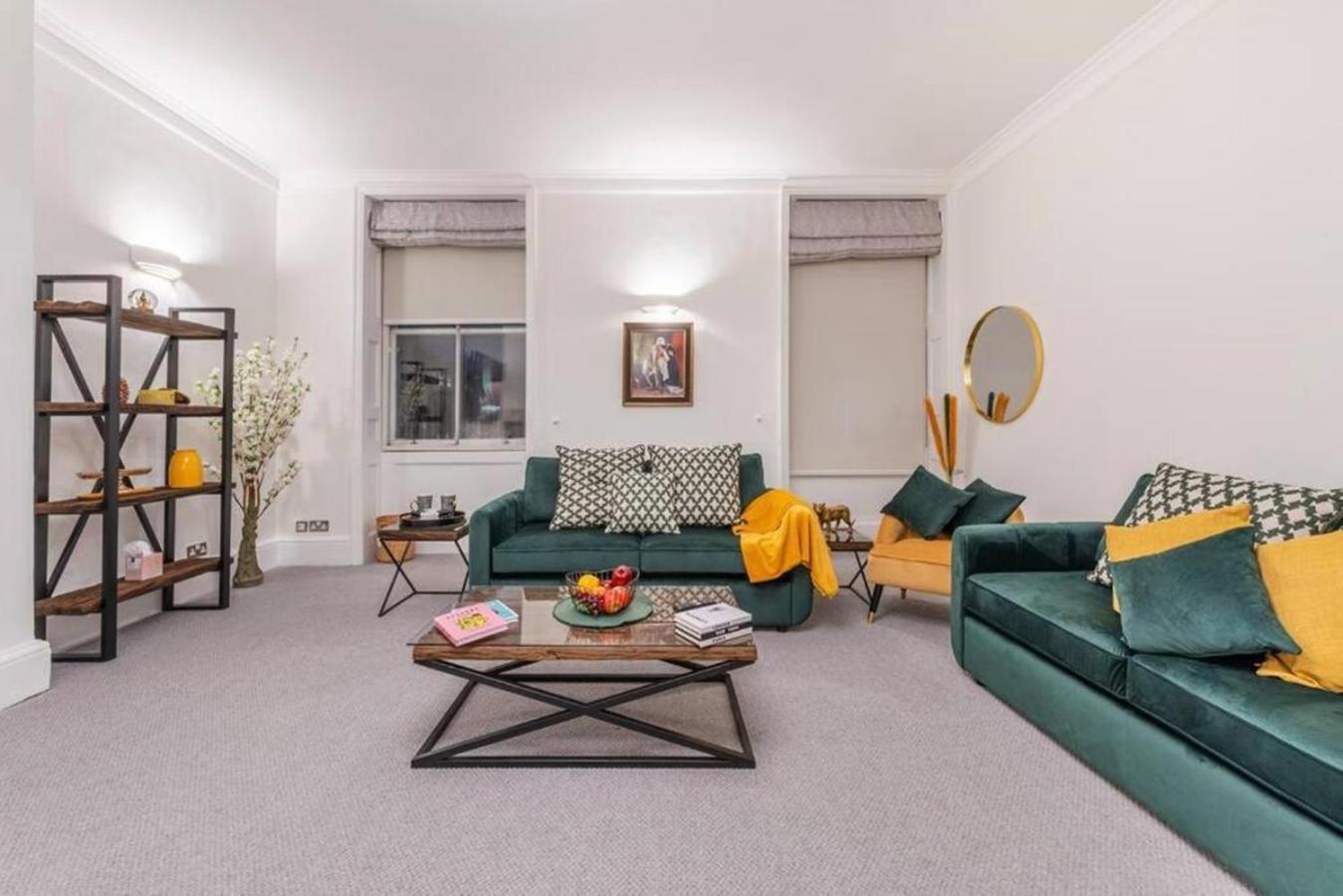 Harley Street Spectacular Suites with High Ceilings, High Luxury