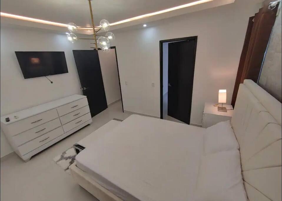 Penthouse familiar