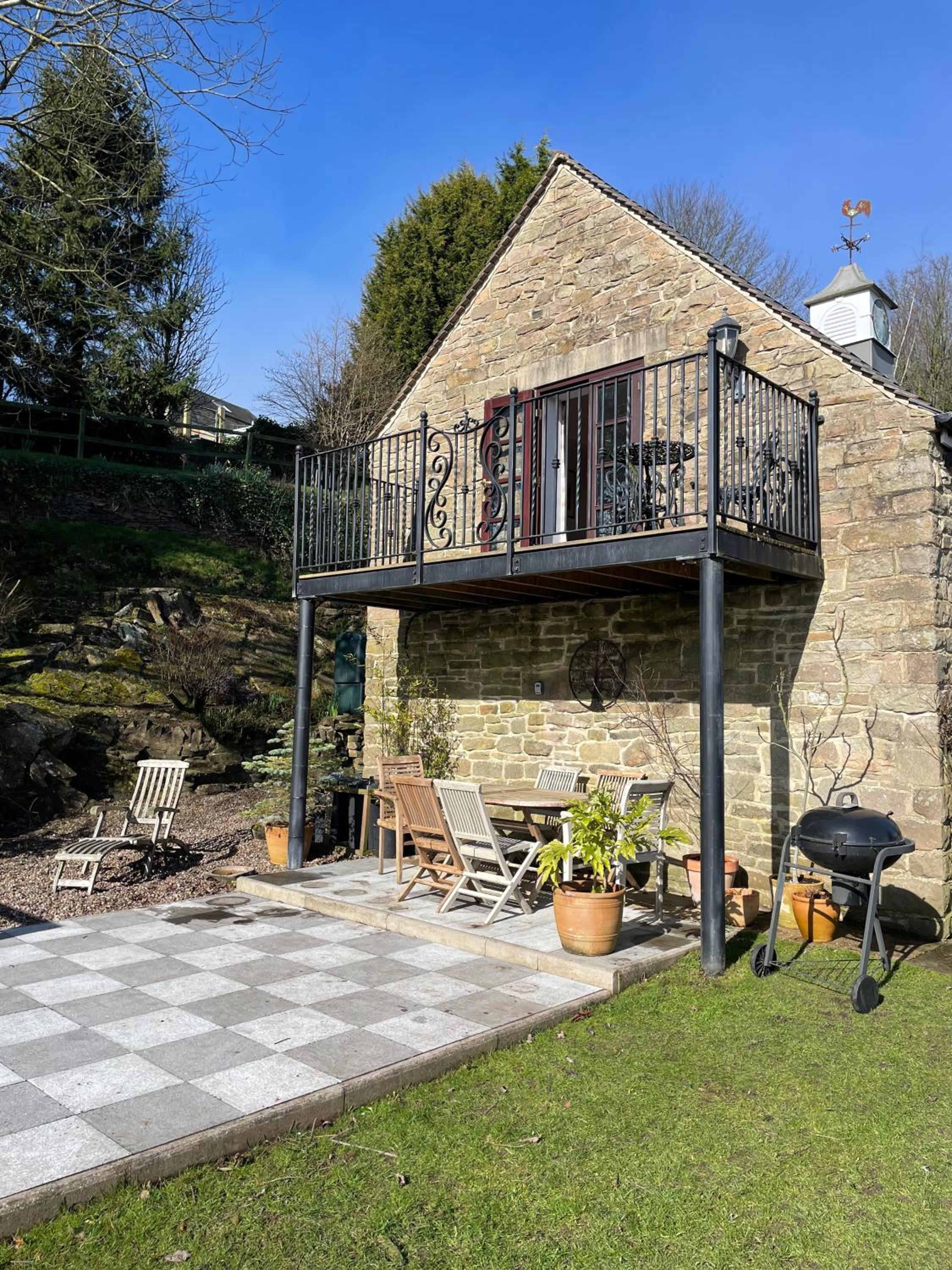 The Cruck Barn, cosy rural escape near The Peak District view 3