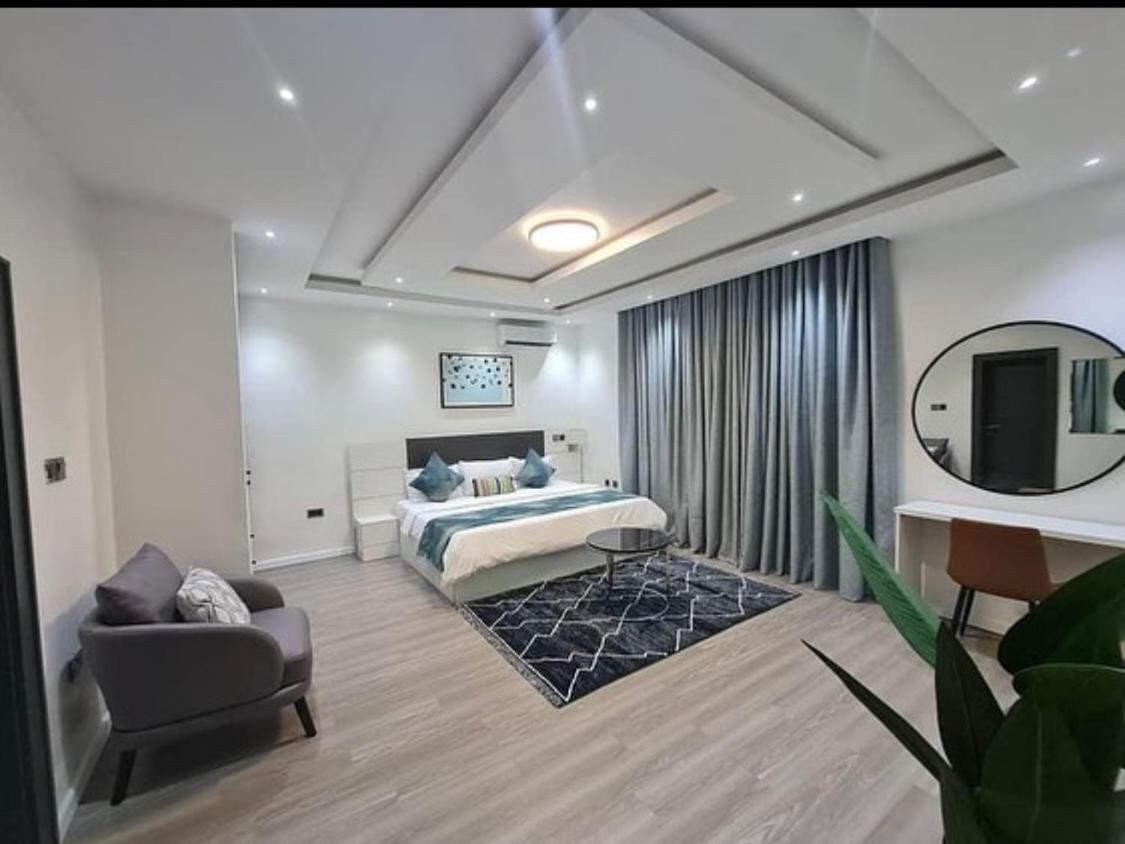 1 bedroom furnished apartment
